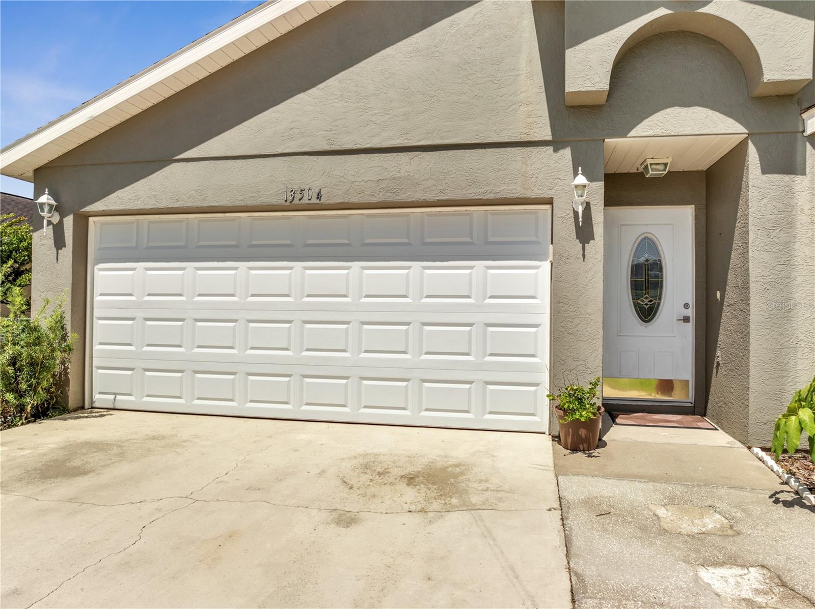 Image 3 of 37 For 13504 Glasser Avenue
