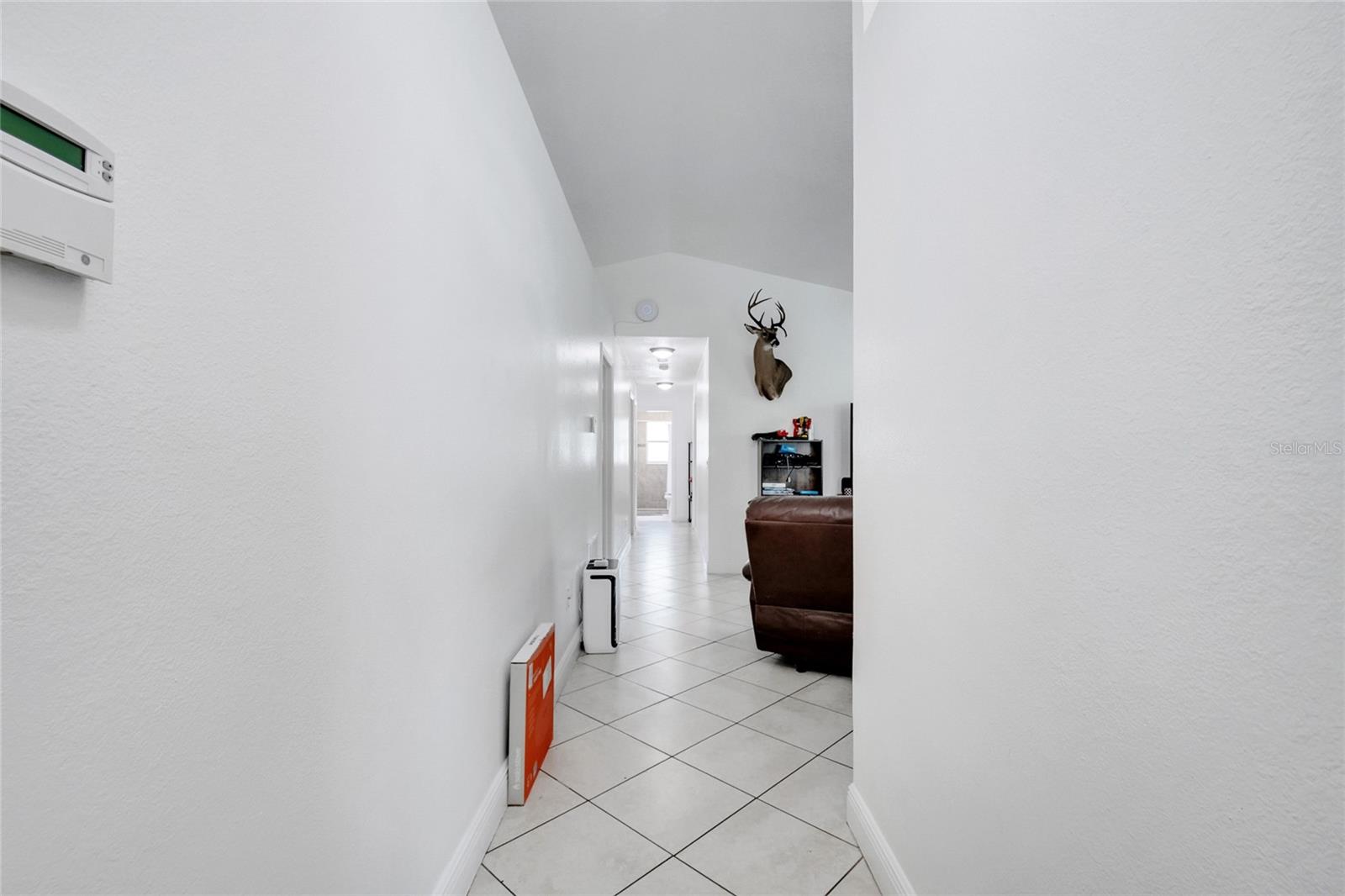 Image 6 of 37 For 13504 Glasser Avenue