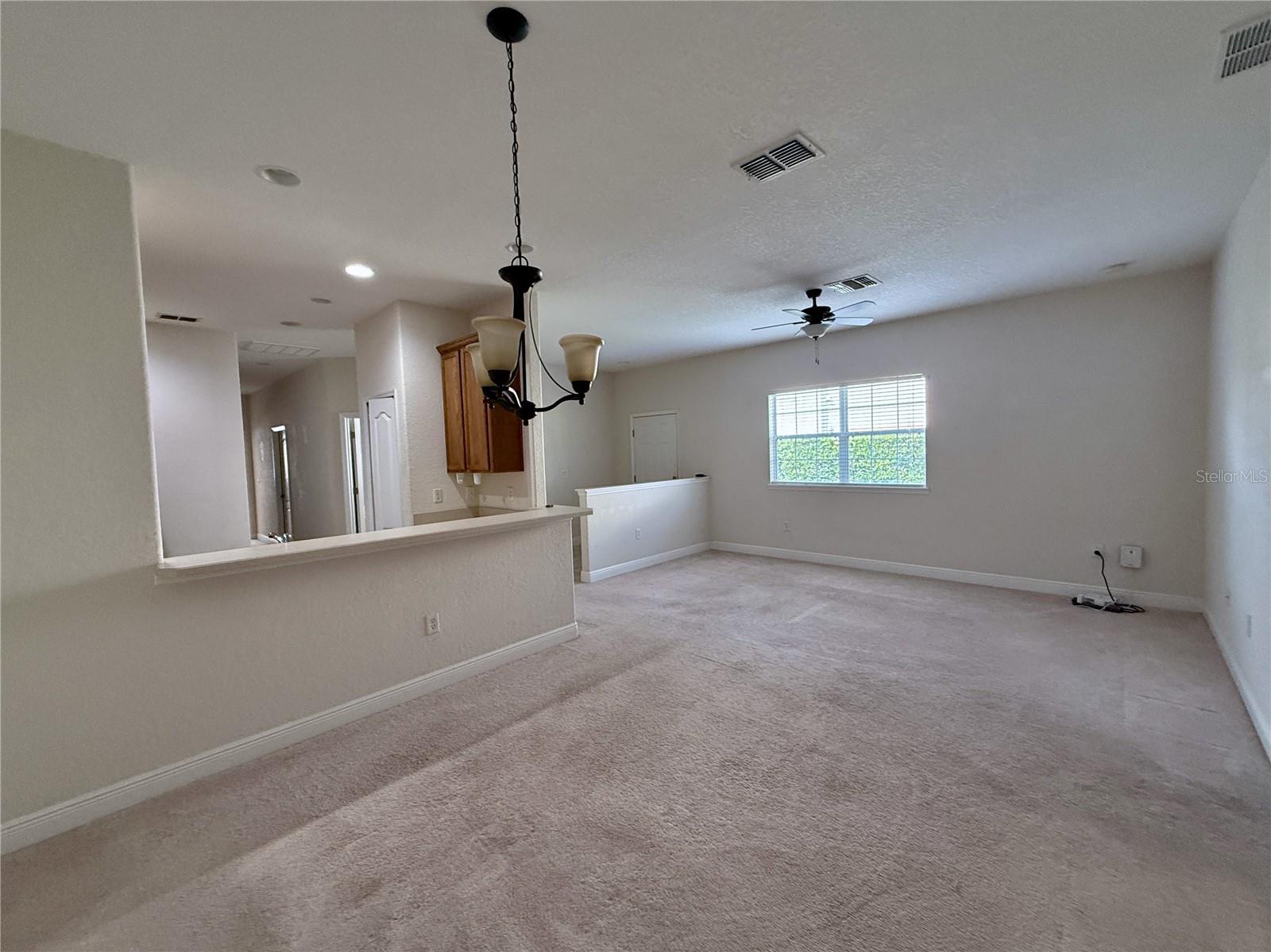 Image 5 of 18 For 17403 Promenade Drive