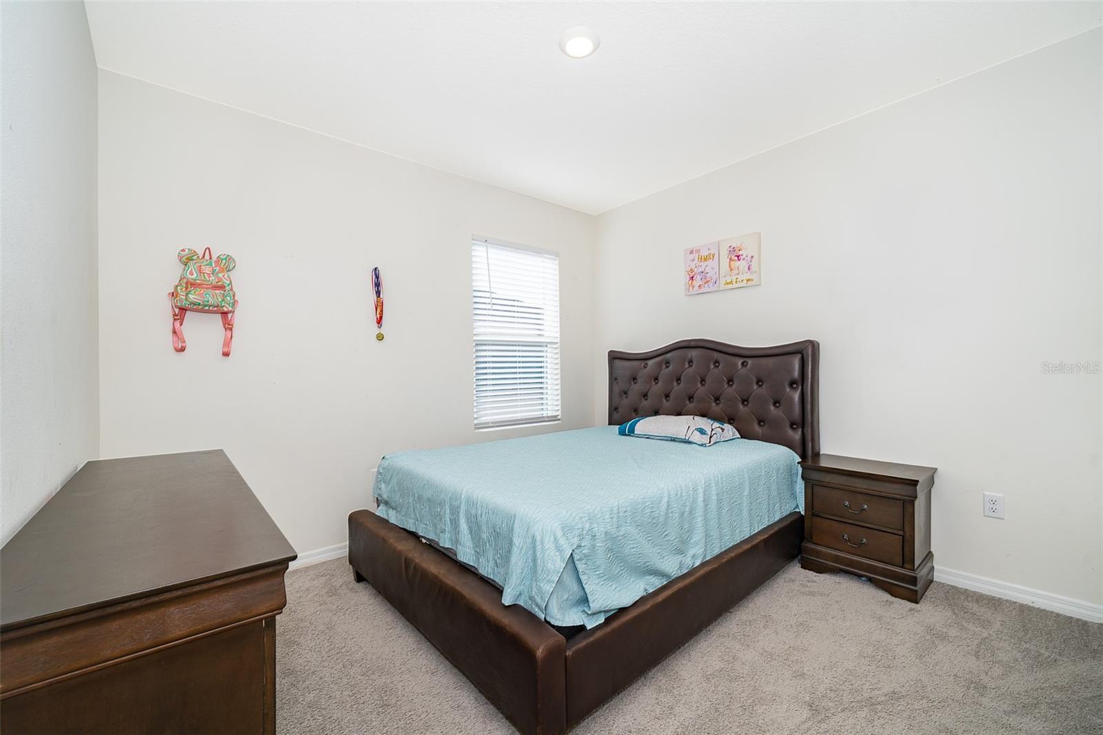 Image 13 of 30 For 807 Auburn Grove Court