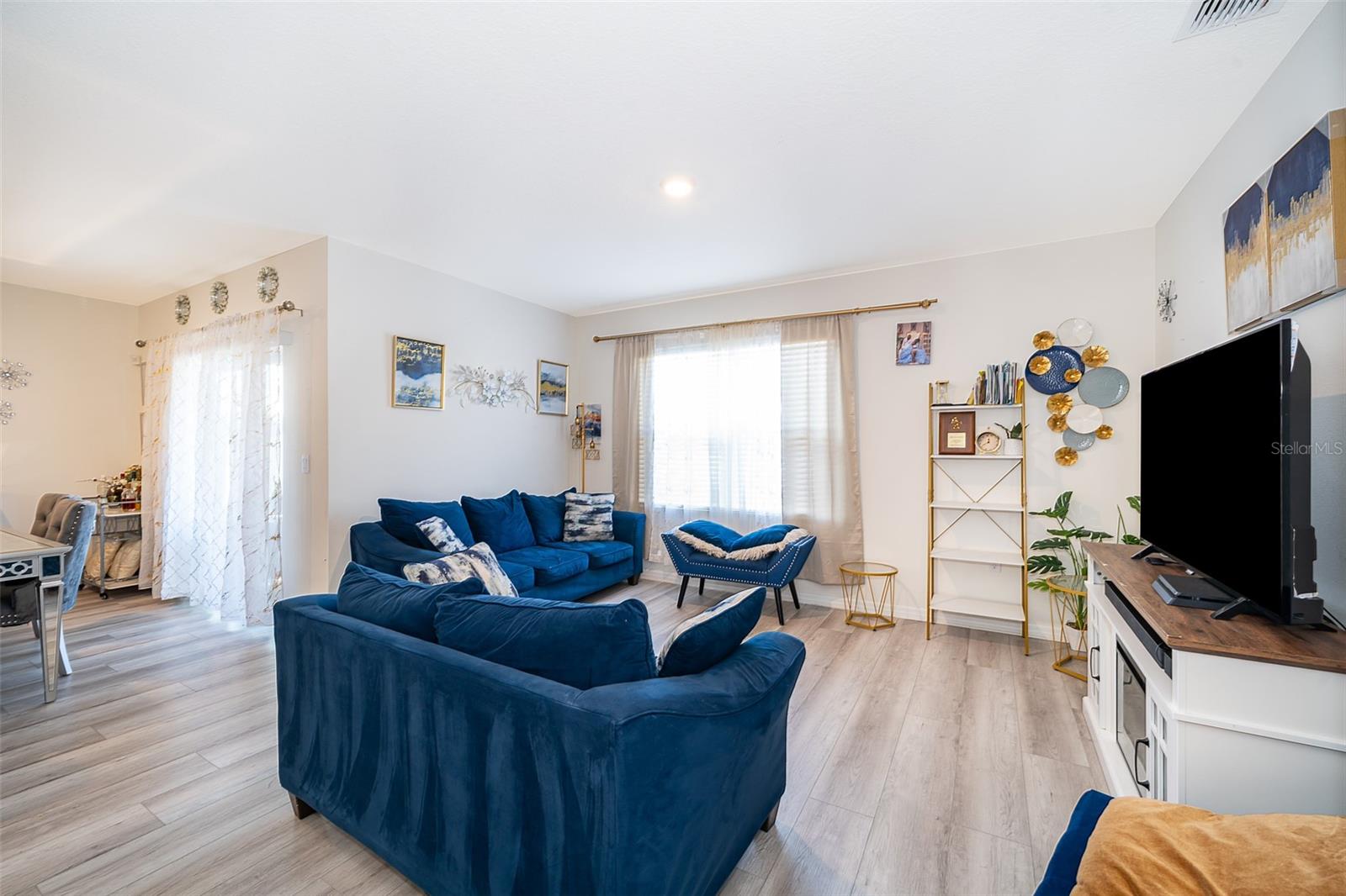 Image 24 of 30 For 807 Auburn Grove Court