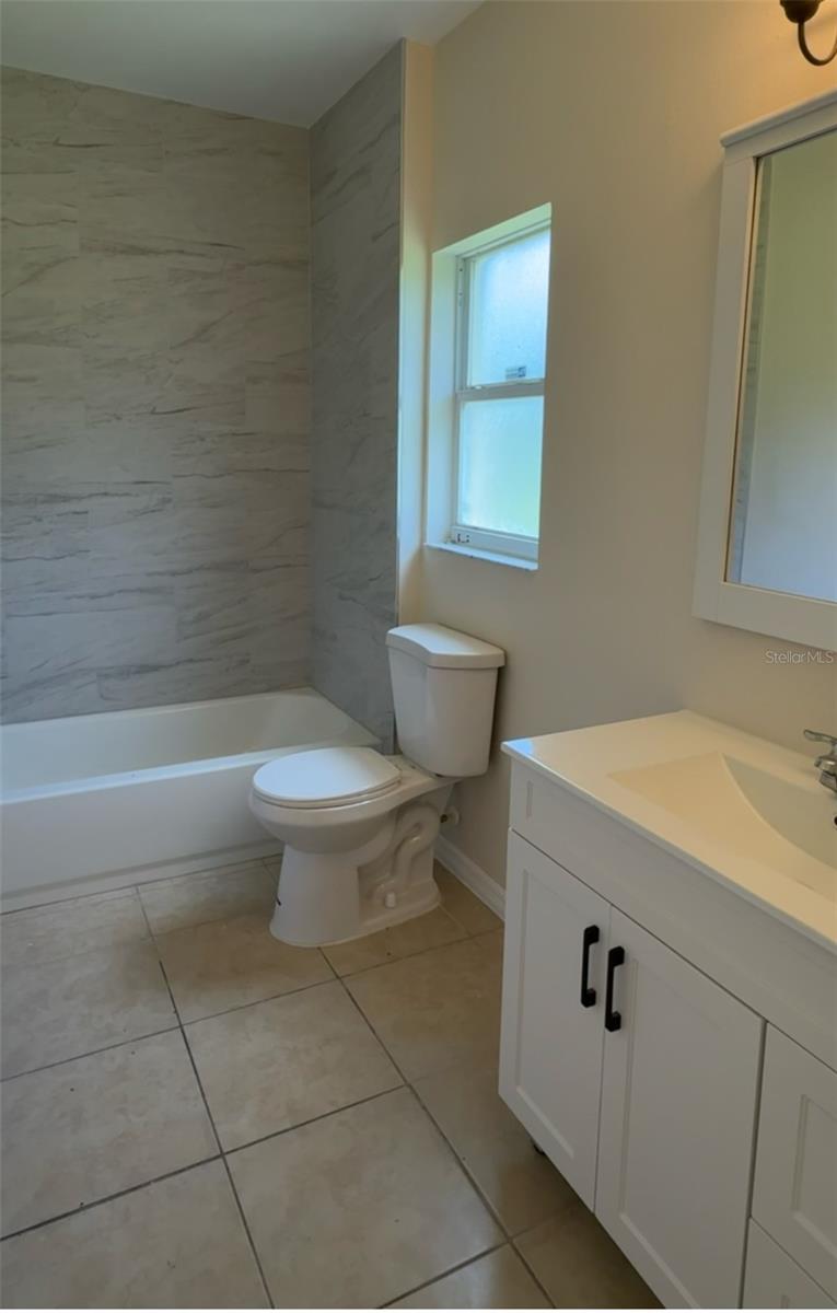 Image 4 of 5 For 337 Caldbeck Way  Lt