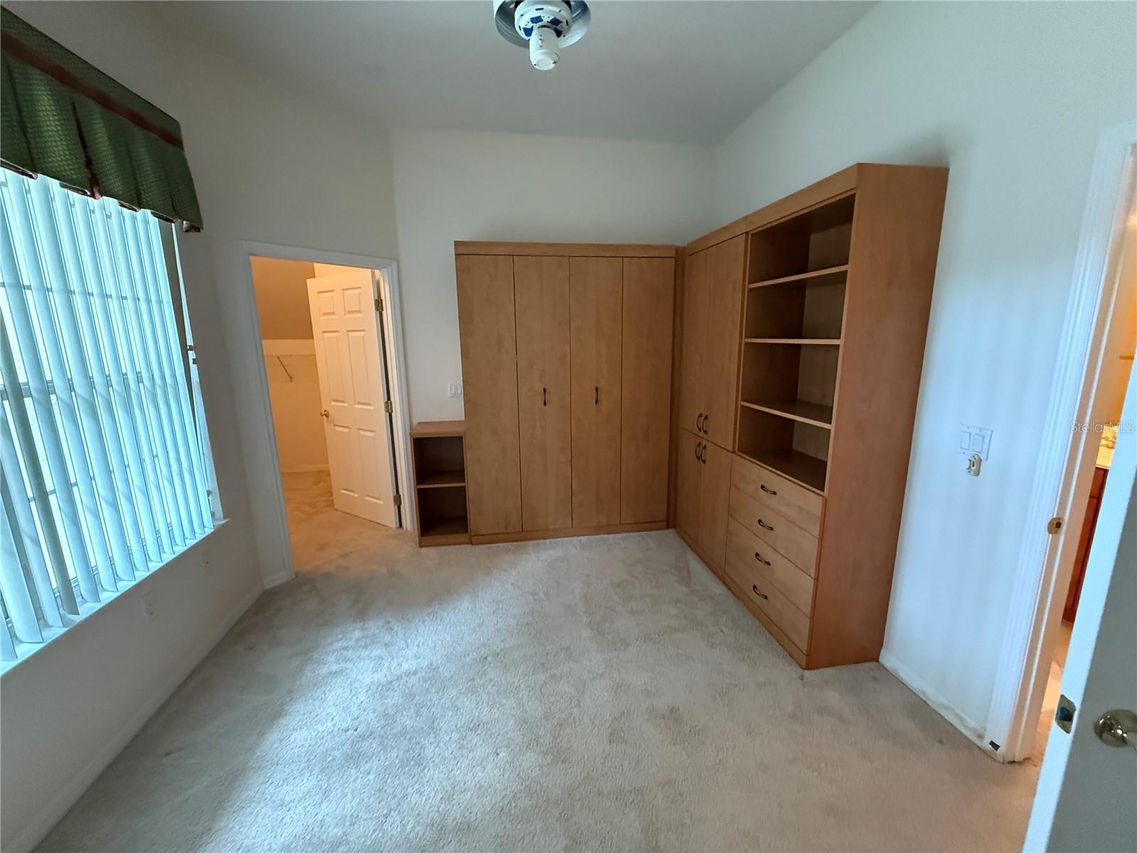 Image 8 of 15 For 6955 Della Drive 41