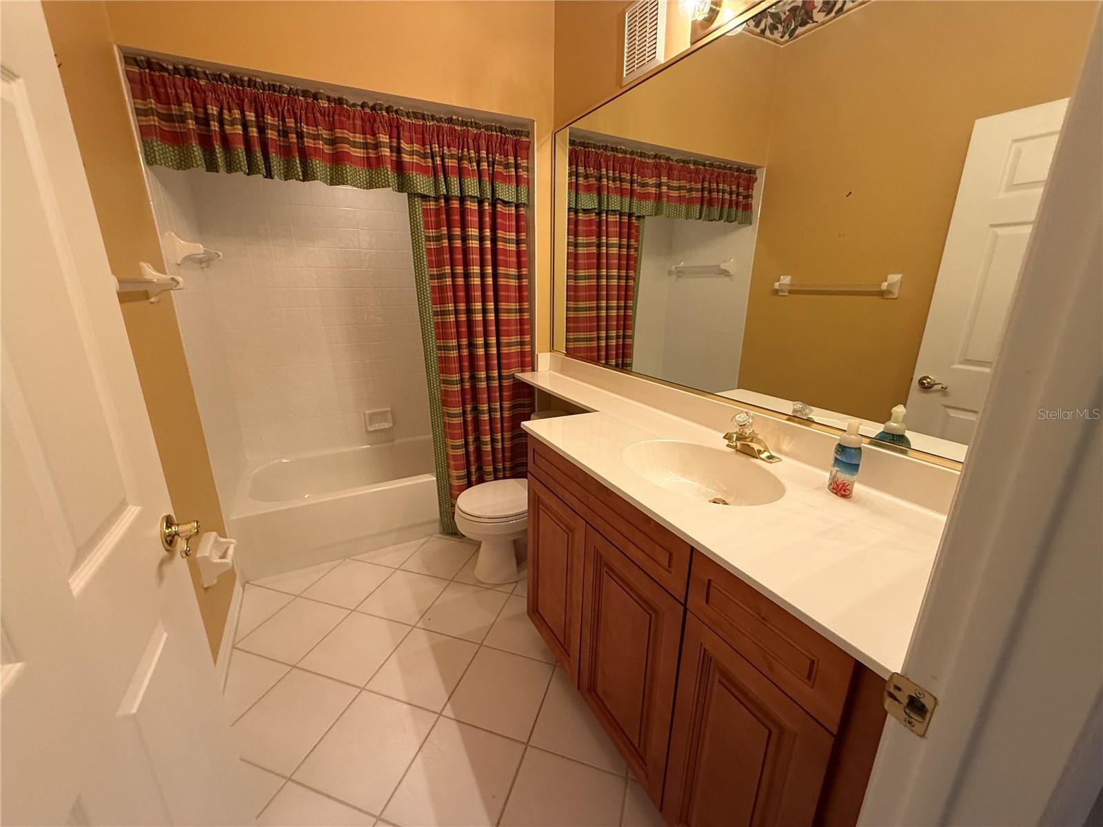 Image 9 of 15 For 6955 Della Drive 41