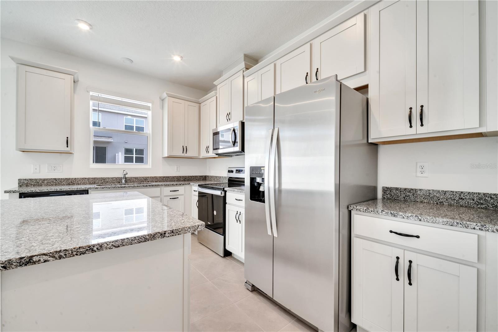 Image 11 of 42 For 9068 Ocean Tide Way