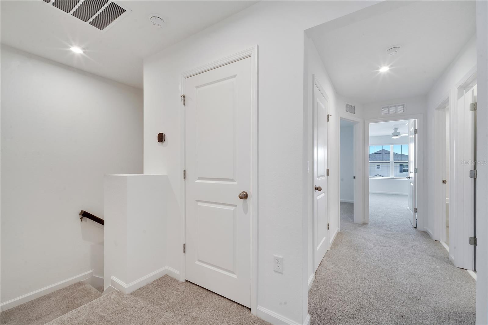 Image 18 of 42 For 9068 Ocean Tide Way