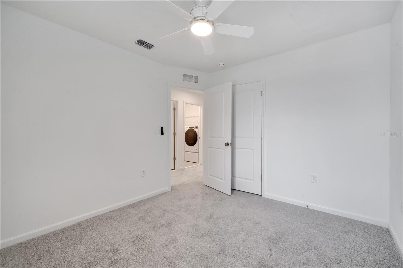 Image 30 of 42 For 9068 Ocean Tide Way