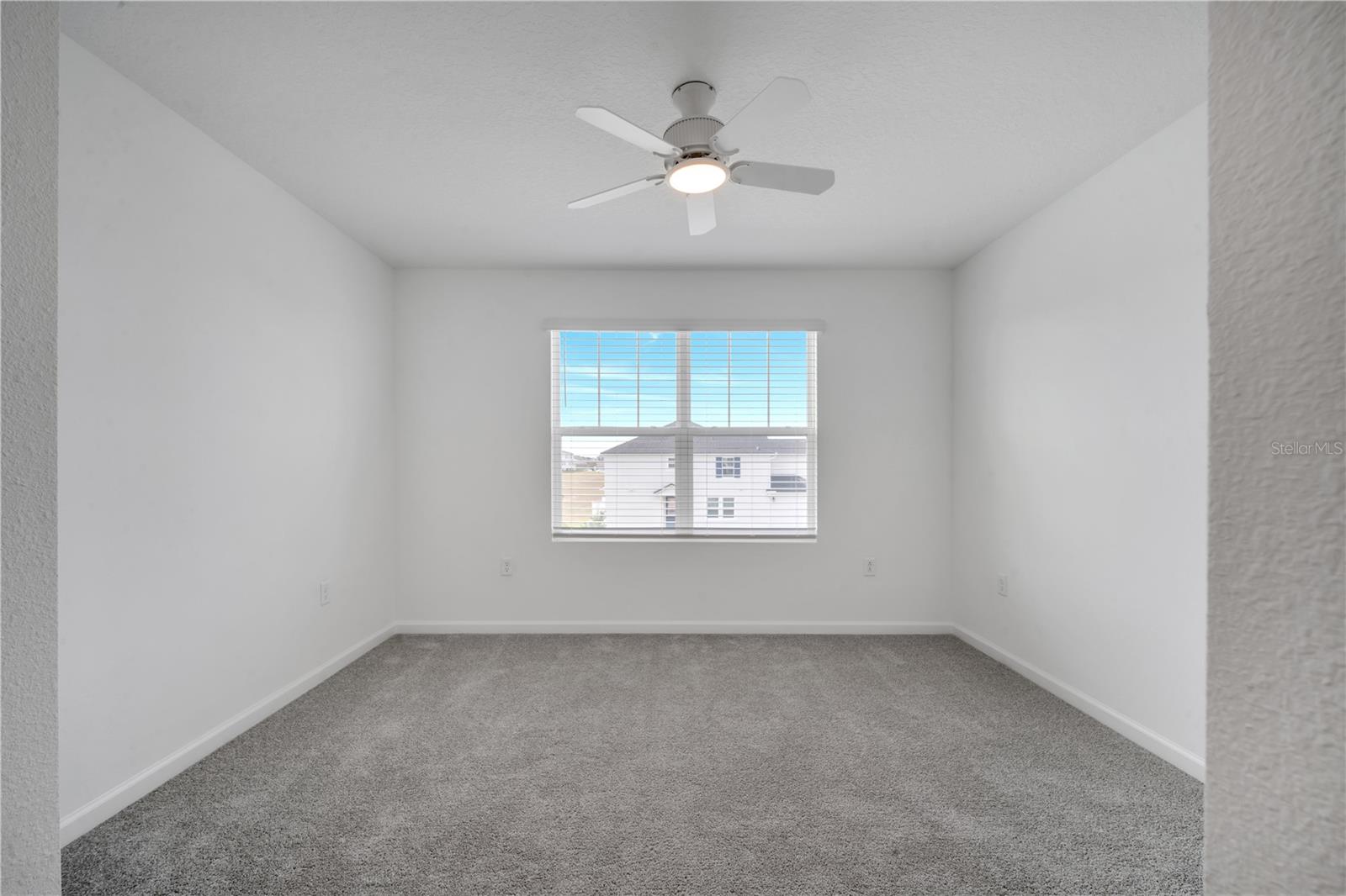 Image 33 of 42 For 9068 Ocean Tide Way