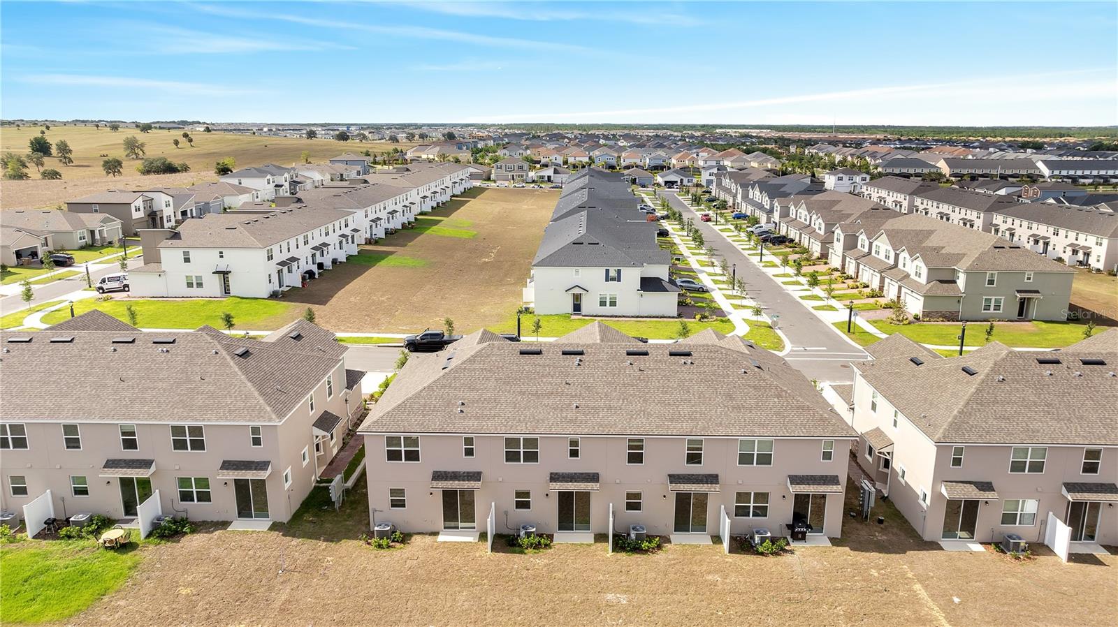 Image 36 of 42 For 9068 Ocean Tide Way