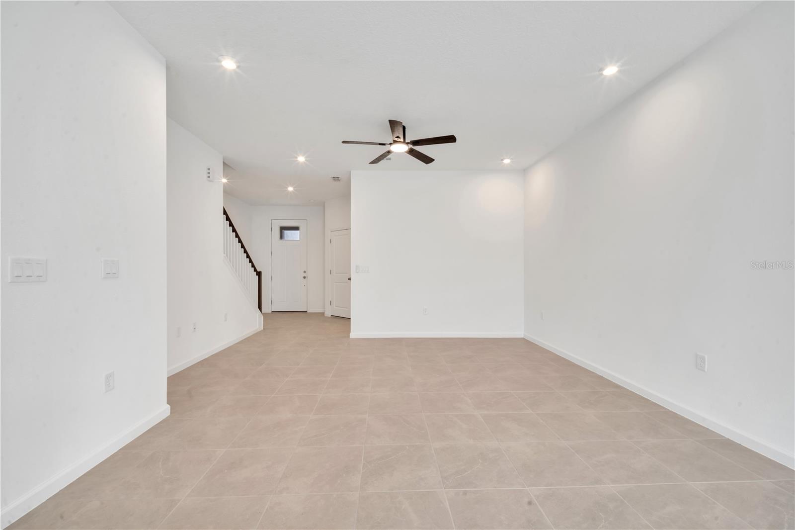 Image 8 of 42 For 9068 Ocean Tide Way