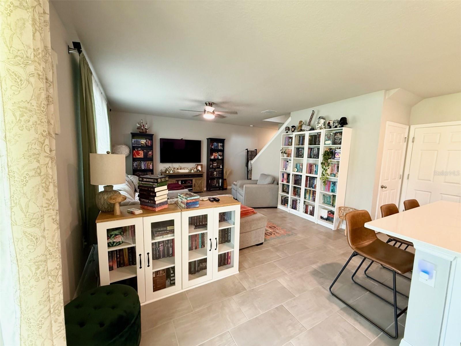 Image 10 of 25 For 3336 Curlew Avenue