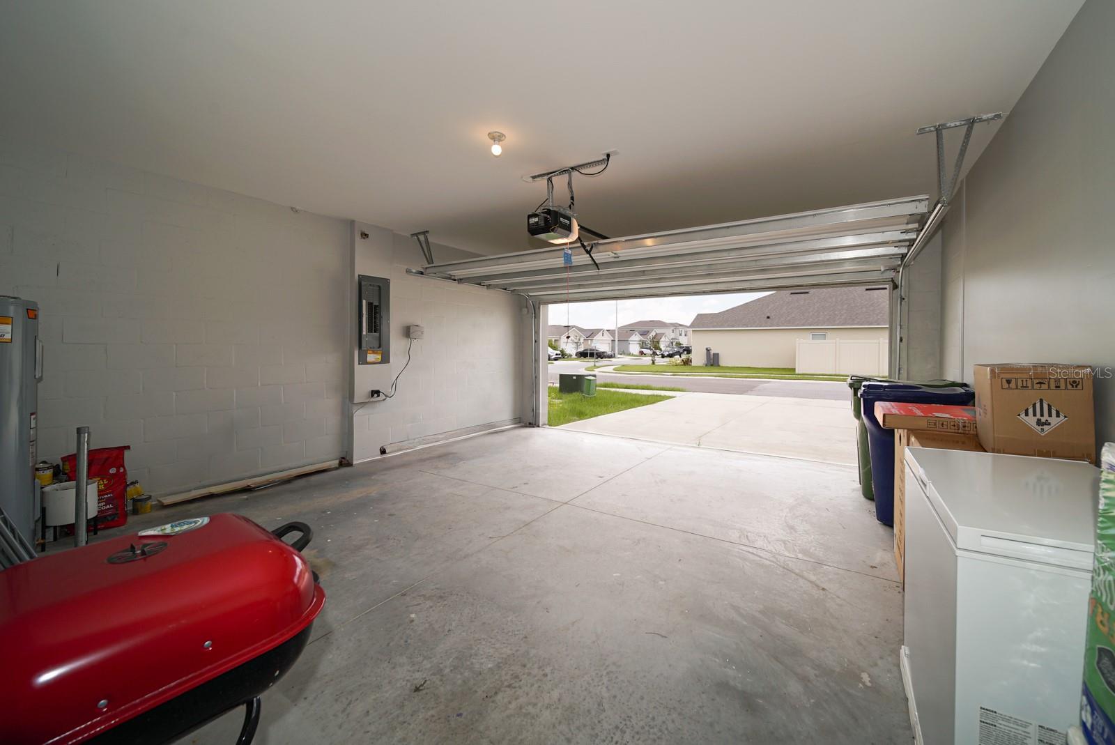 Image 21 of 56 For 3337 Costello Cir