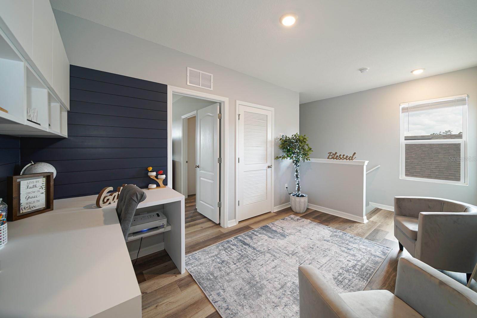 Image 26 of 56 For 3337 Costello Cir