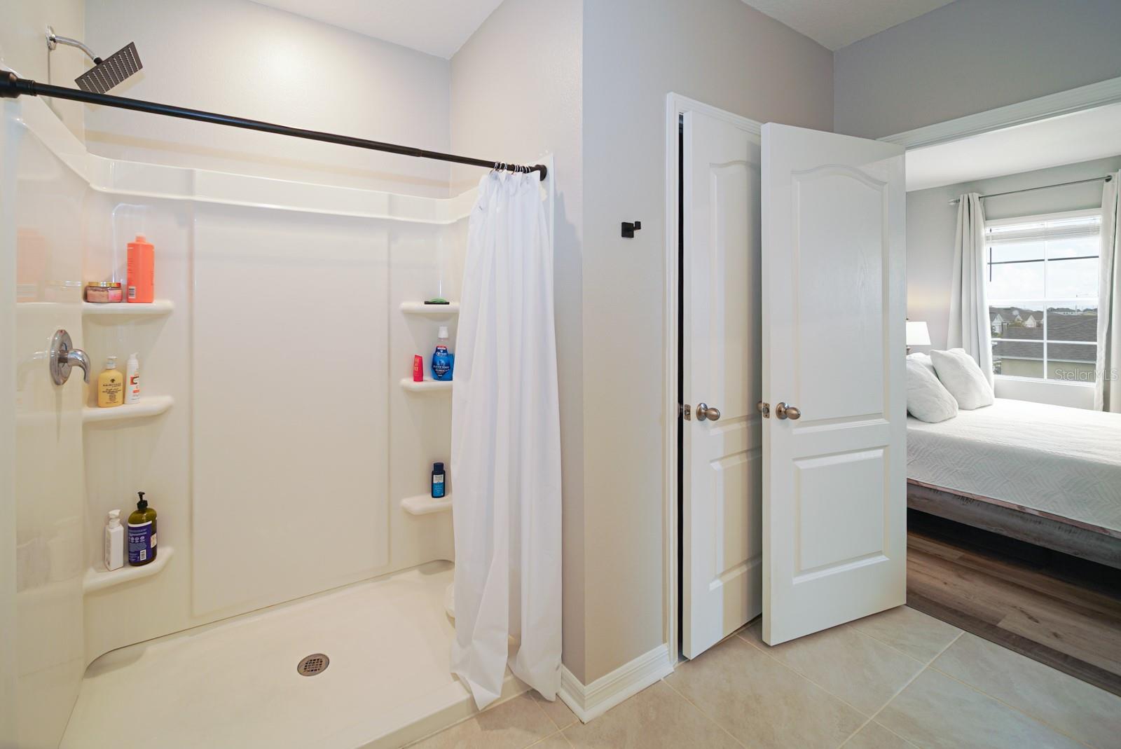 Image 32 of 56 For 3337 Costello Cir