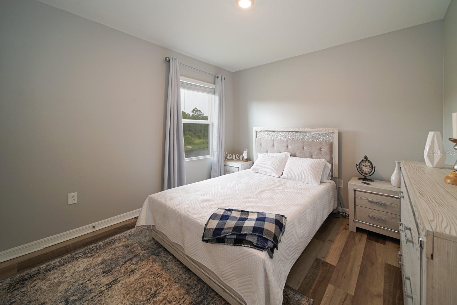 Image 39 of 56 For 3337 Costello Cir