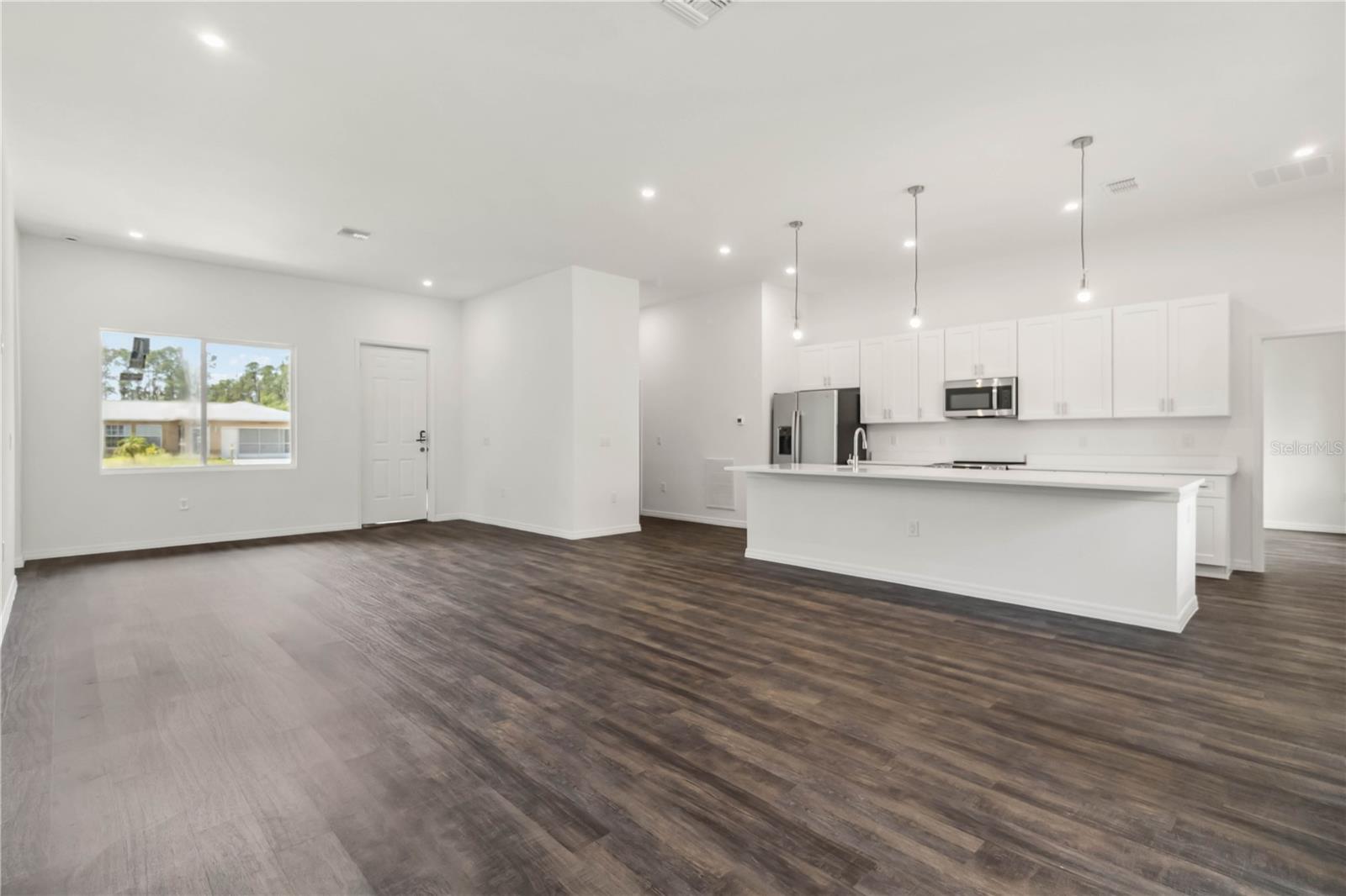Image 12 of 35 For 4526 Jaslo Avenue