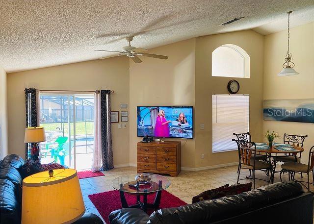 Image 5 of 49 For 8541 Sunrise Key Drive
