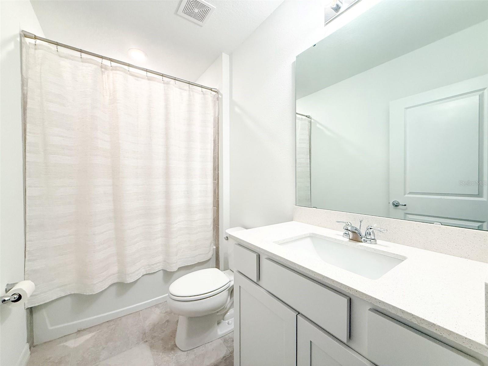 Image 14 of 23 For 580 Pine Tree Boulevard