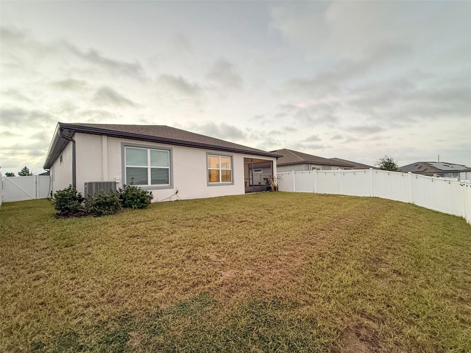 Image 22 of 23 For 580 Pine Tree Boulevard