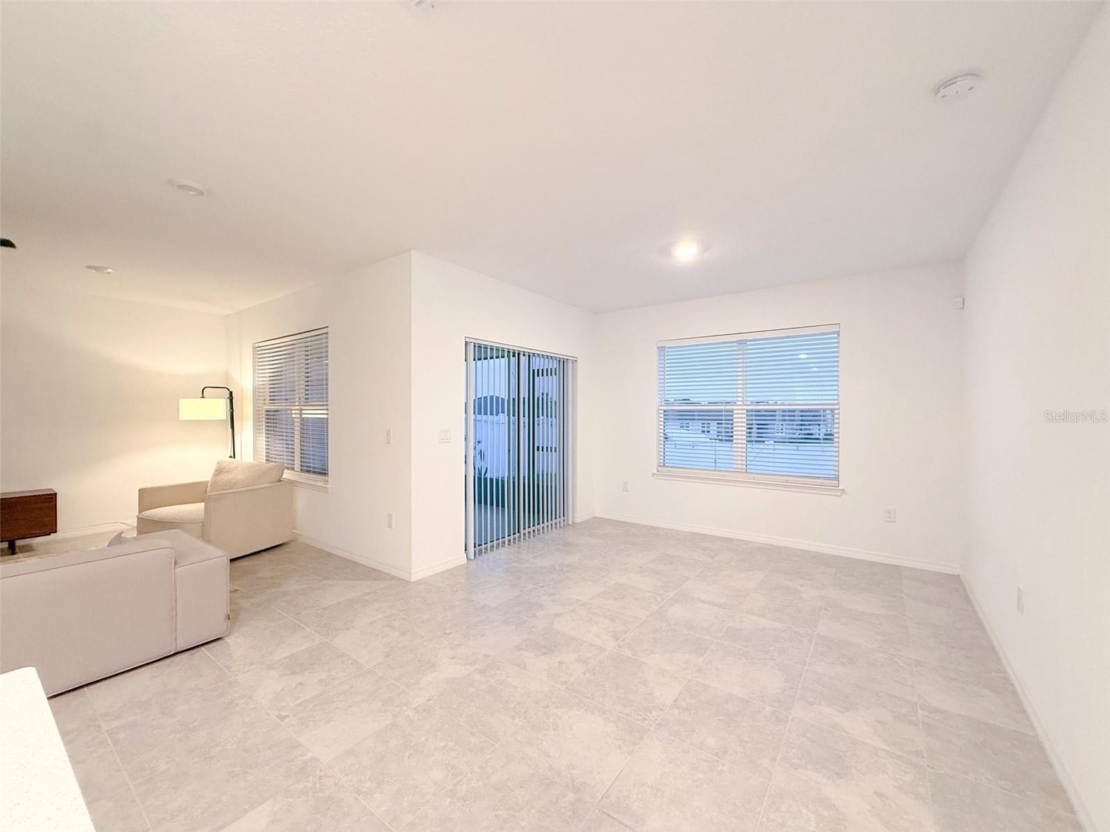 Image 8 of 23 For 580 Pine Tree Boulevard