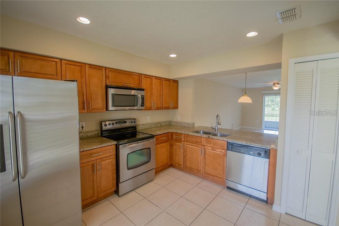 Image 2 of 13 For 13312 Fairway Glen Drive 104