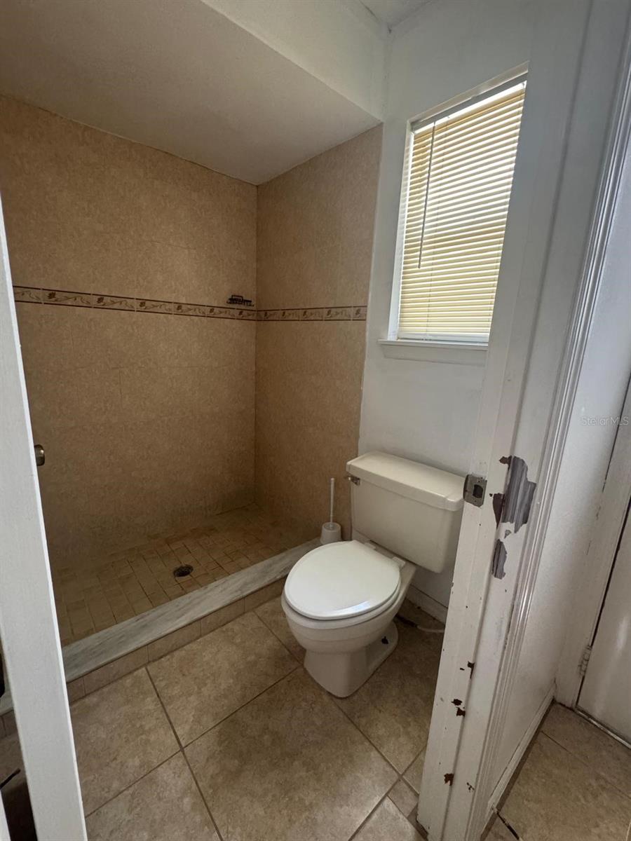 Image 11 of 14 For 3150 Heathgate Court