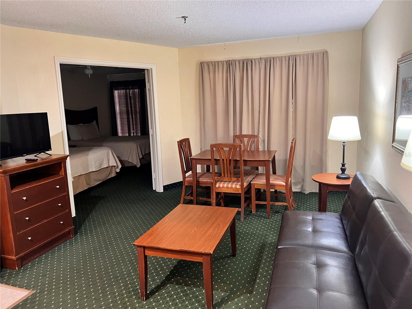 Image 6 of 20 For 3100 Parkway Boulevard 227