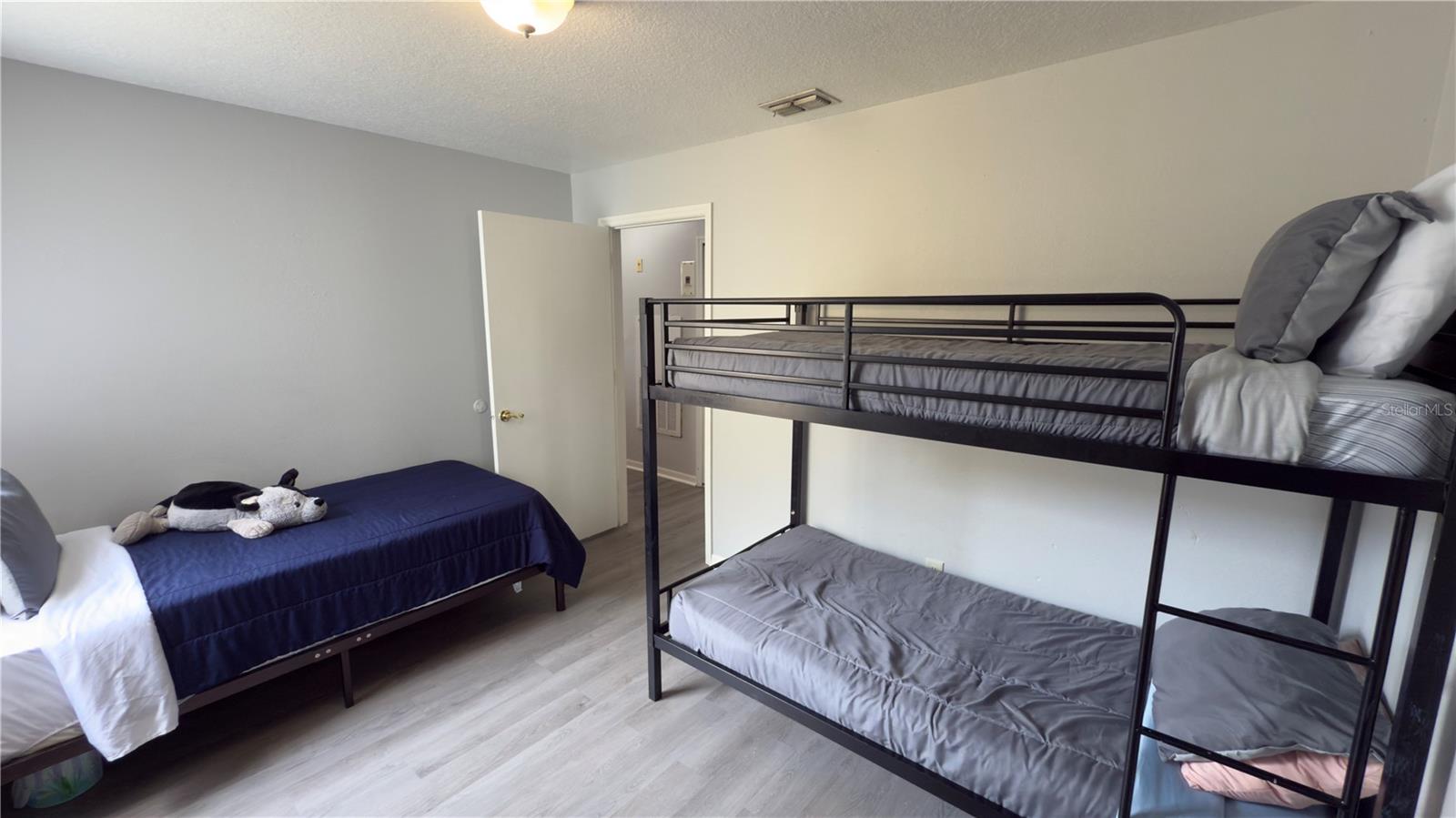 Image 15 of 23 For 3151 Britannia Boulevard D