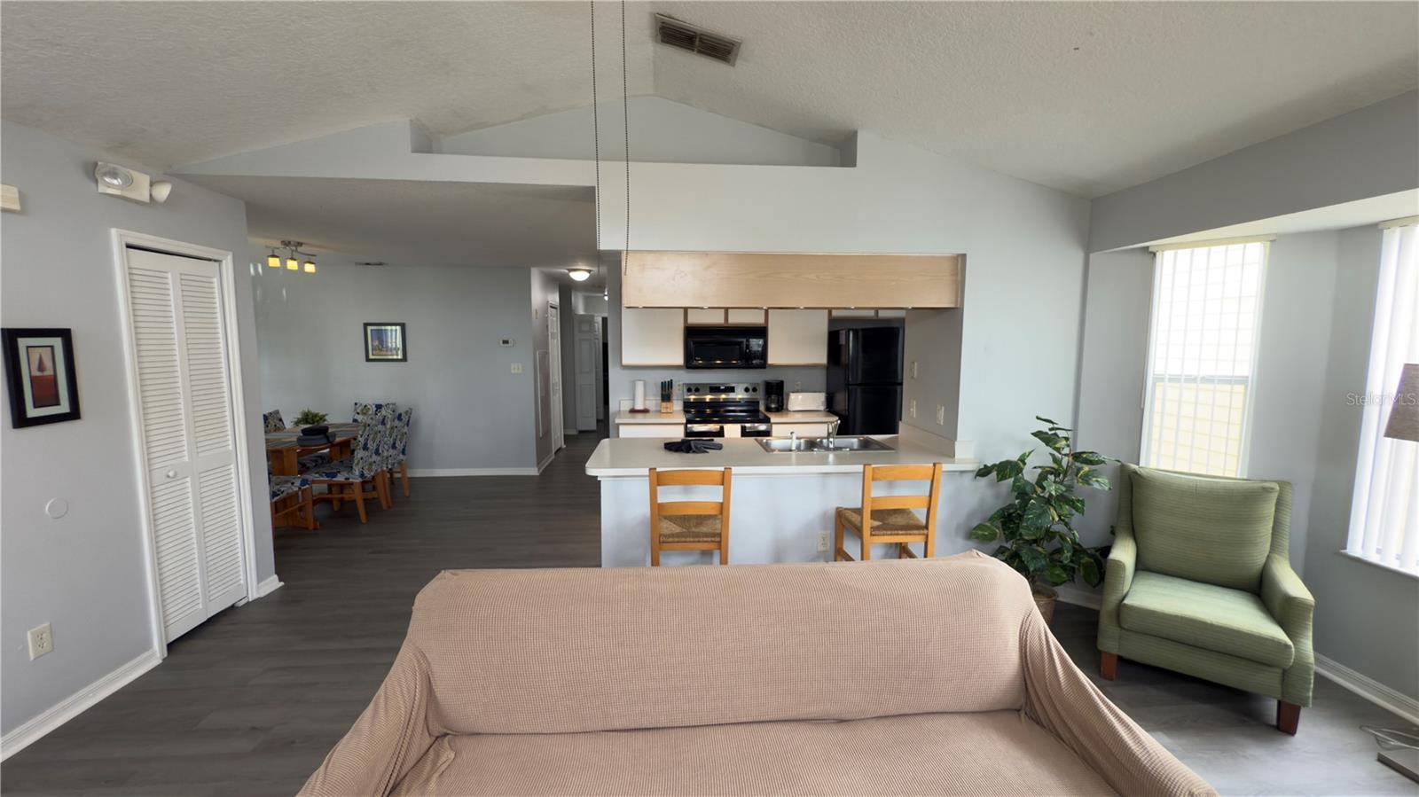 Image 5 of 23 For 3151 Britannia Boulevard D