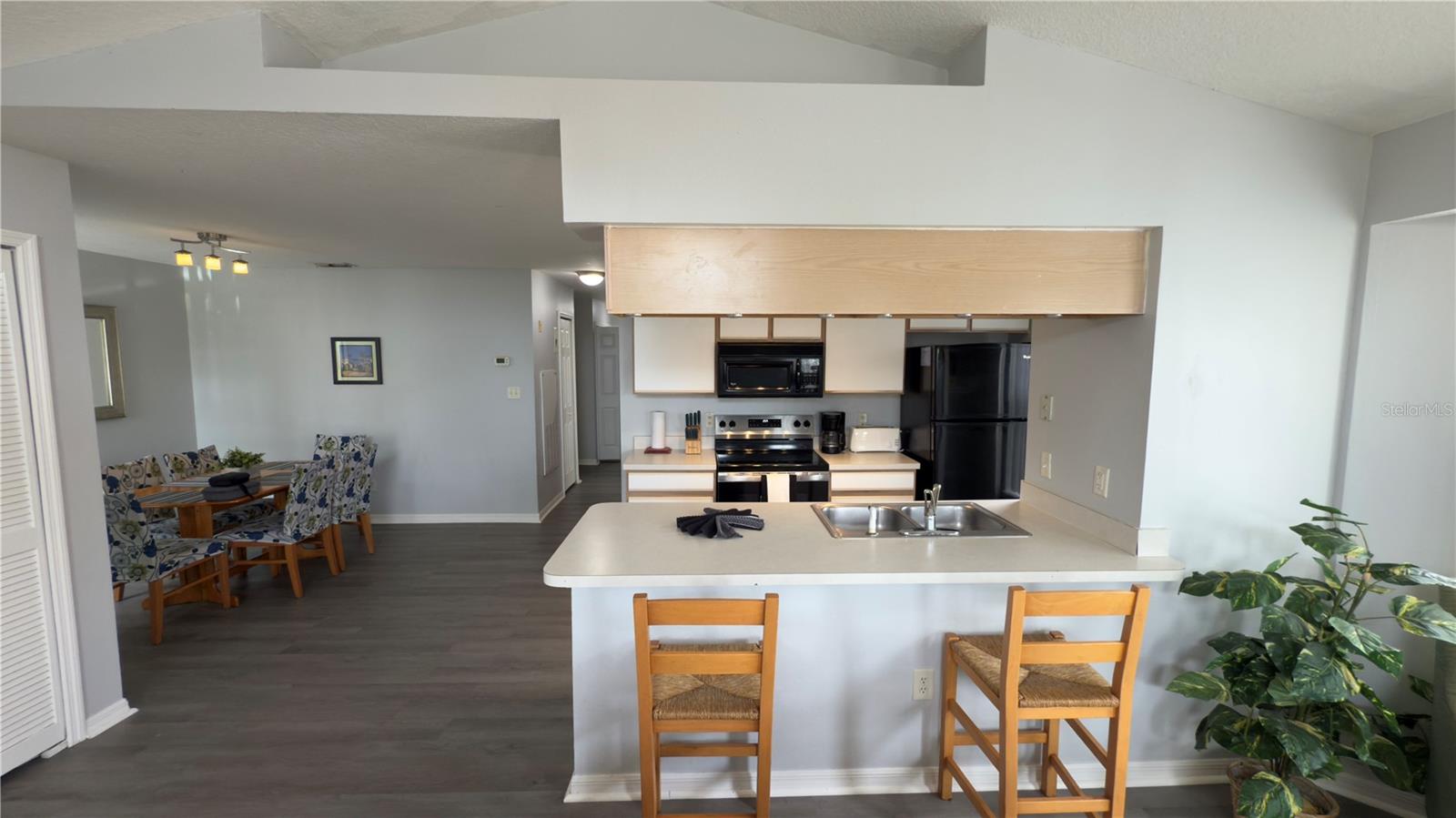 Image 8 of 23 For 3151 Britannia Boulevard D