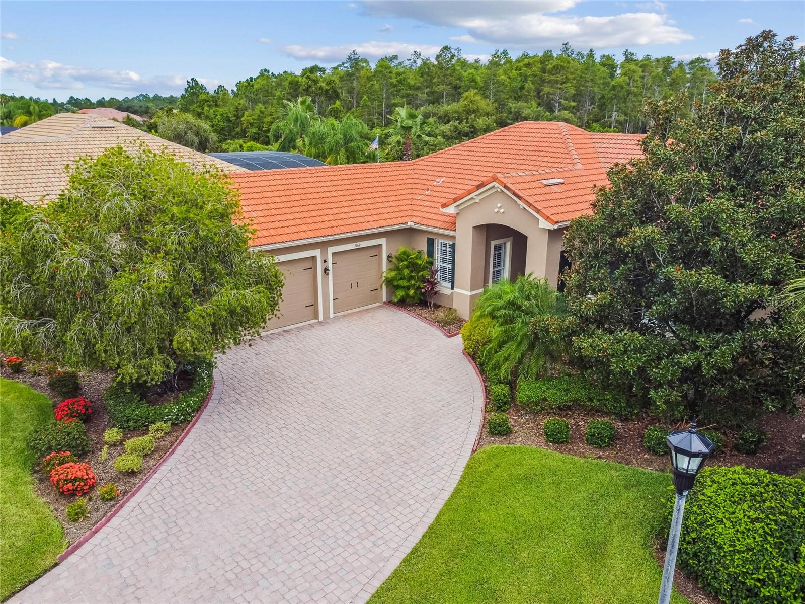 Details for 542 Viterra Ct, KISSIMMEE, FL 34759