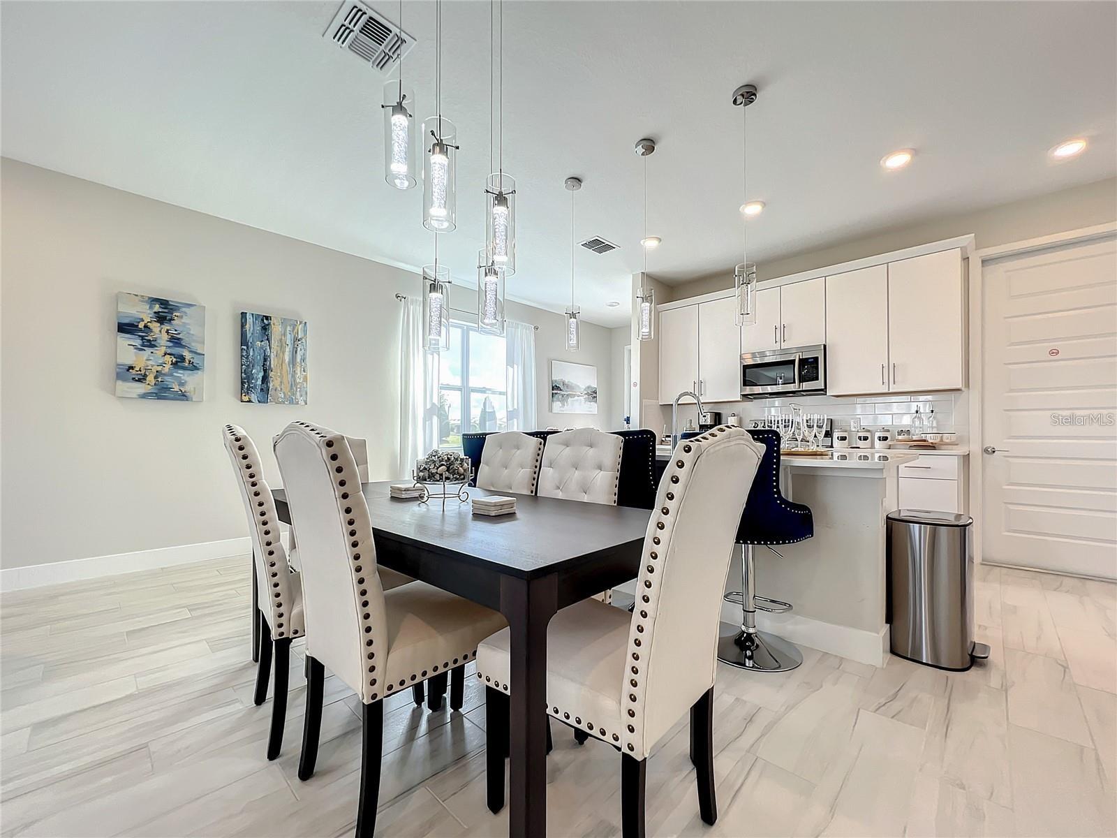 Image 16 of 67 For 7901 Putting Green Way