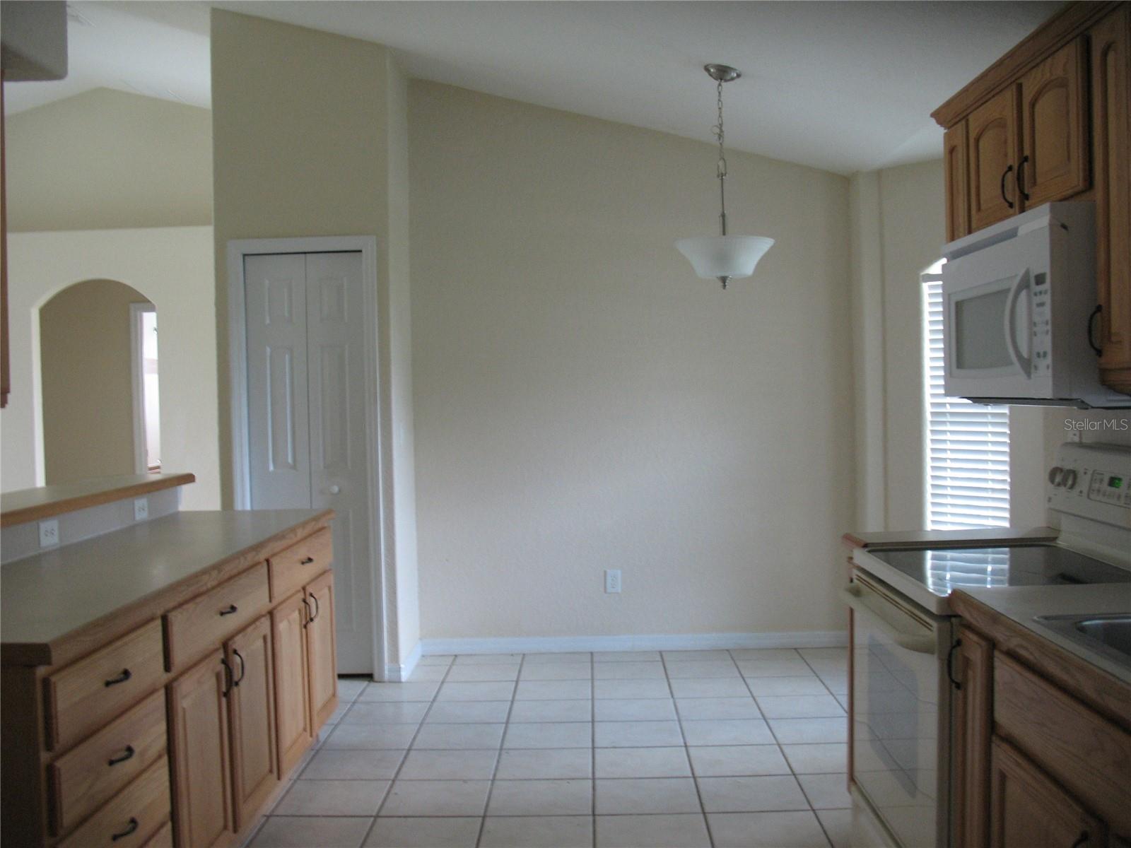 Image 6 of 12 For 2817 Jebidiah Court