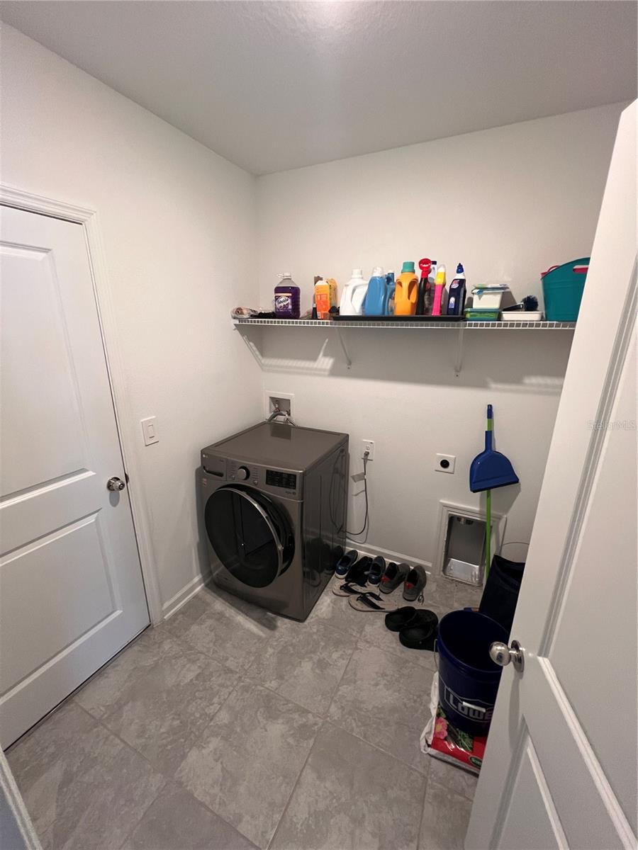 Image 15 of 22 For 1406 Deepwater Circle