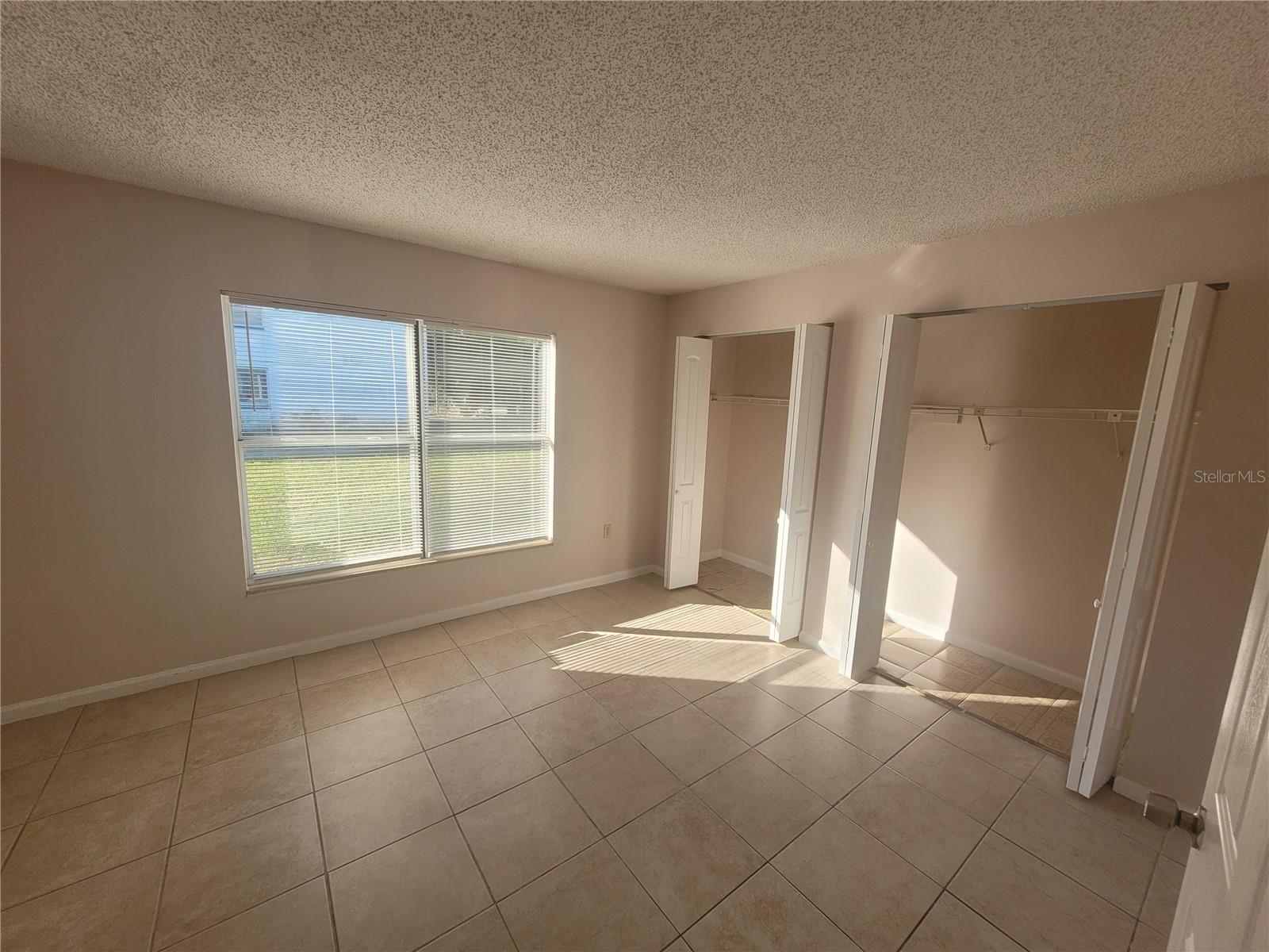 Image 10 of 17 For 1802 Barton Drive 3