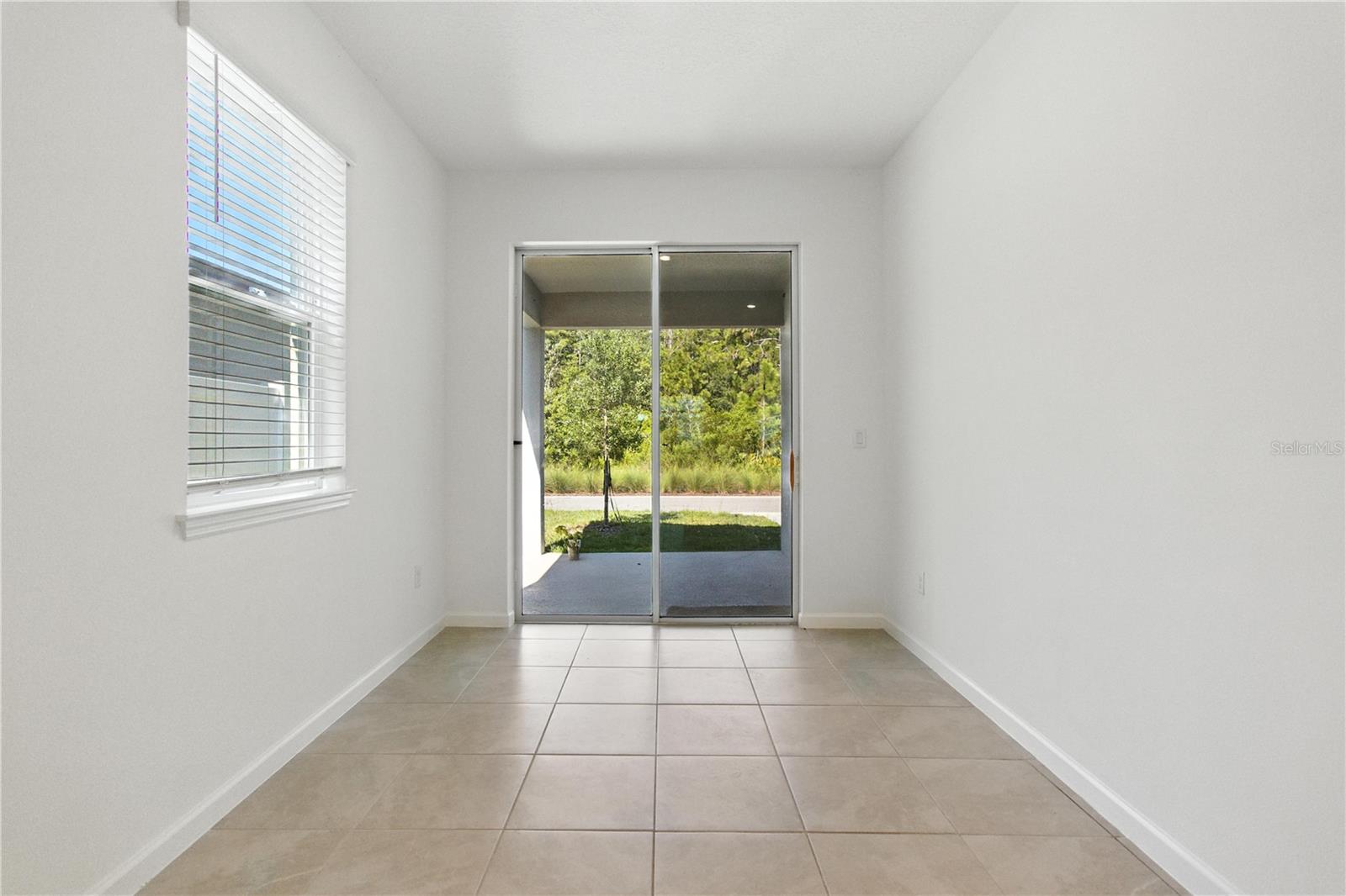 Image 13 of 36 For 11750 Sunsail Avenue