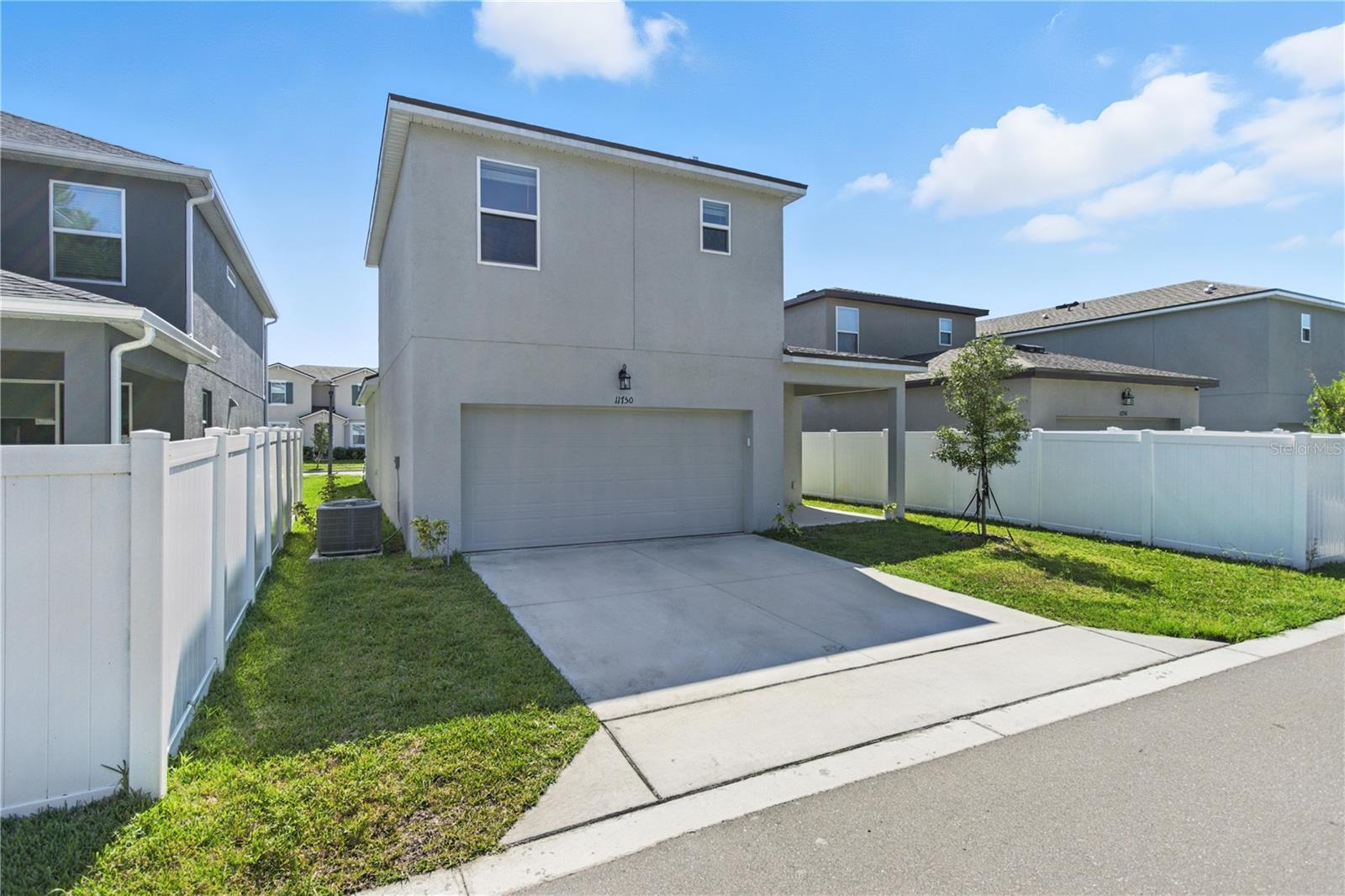 Image 6 of 36 For 11750 Sunsail Avenue