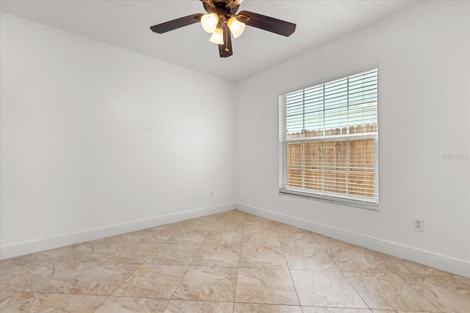 Image 15 of 31 For 1208 Roma Court