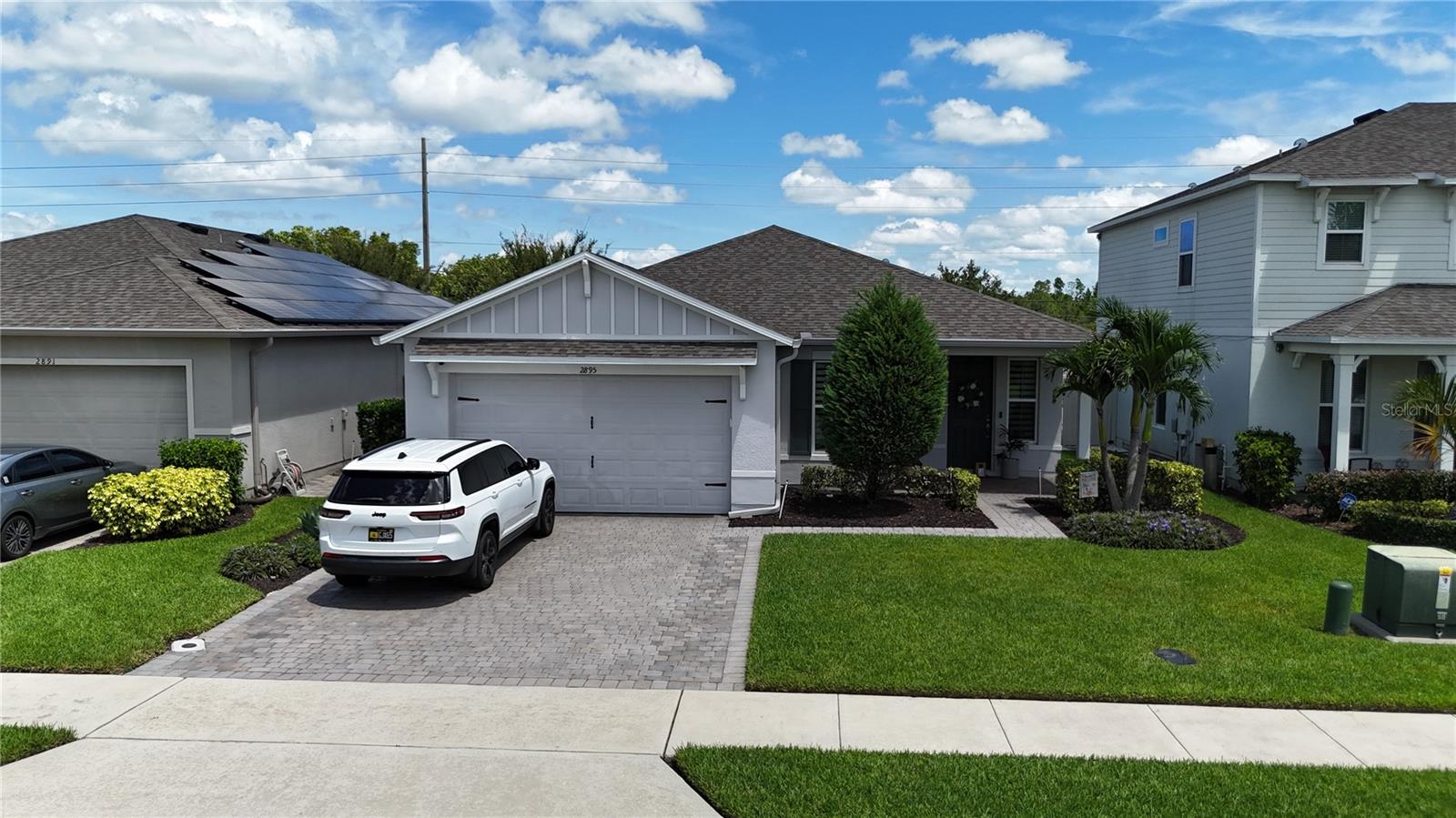Image 2 of 40 For 2895 Parkfield Road