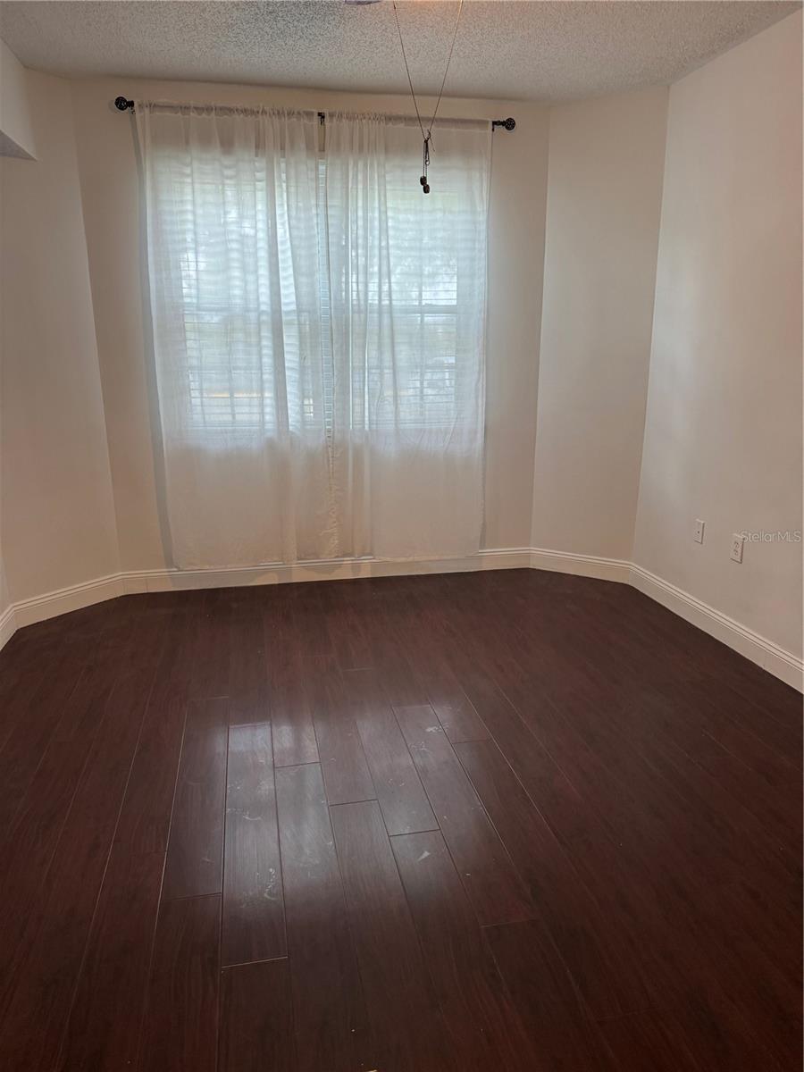 Image 9 of 10 For 10831 Windsor Walk Drive 1101
