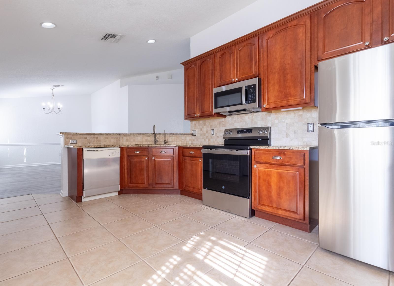 Image 19 of 22 For 5058 Maxon Terrace 108