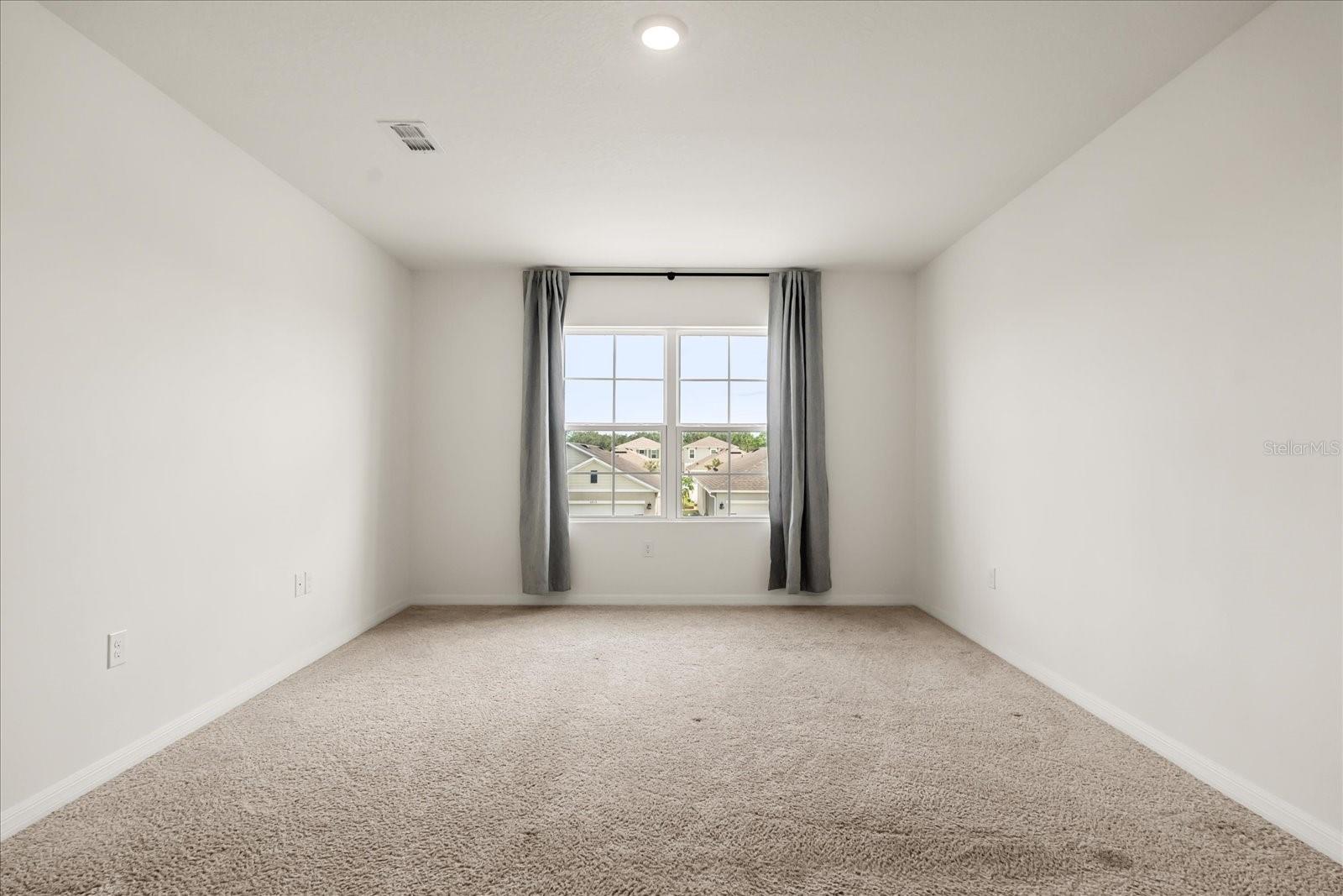 Image 23 of 41 For 6814 Grace Hammock Road