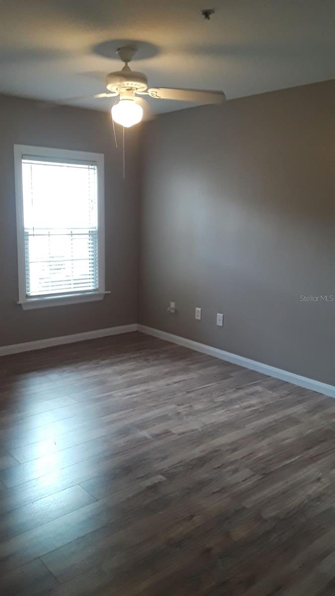 Image 17 of 31 For 6512 Swissco Drive 1417