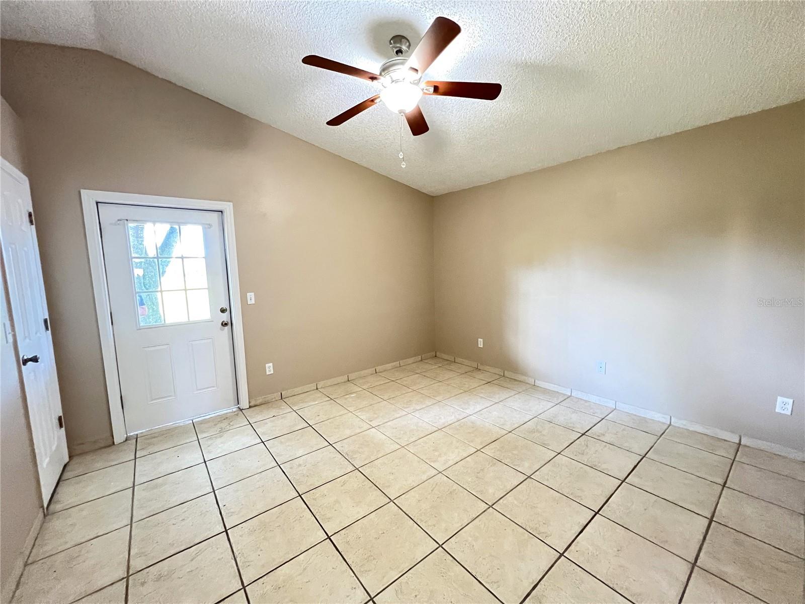 Image 10 of 19 For 7874 Sagebrush Place