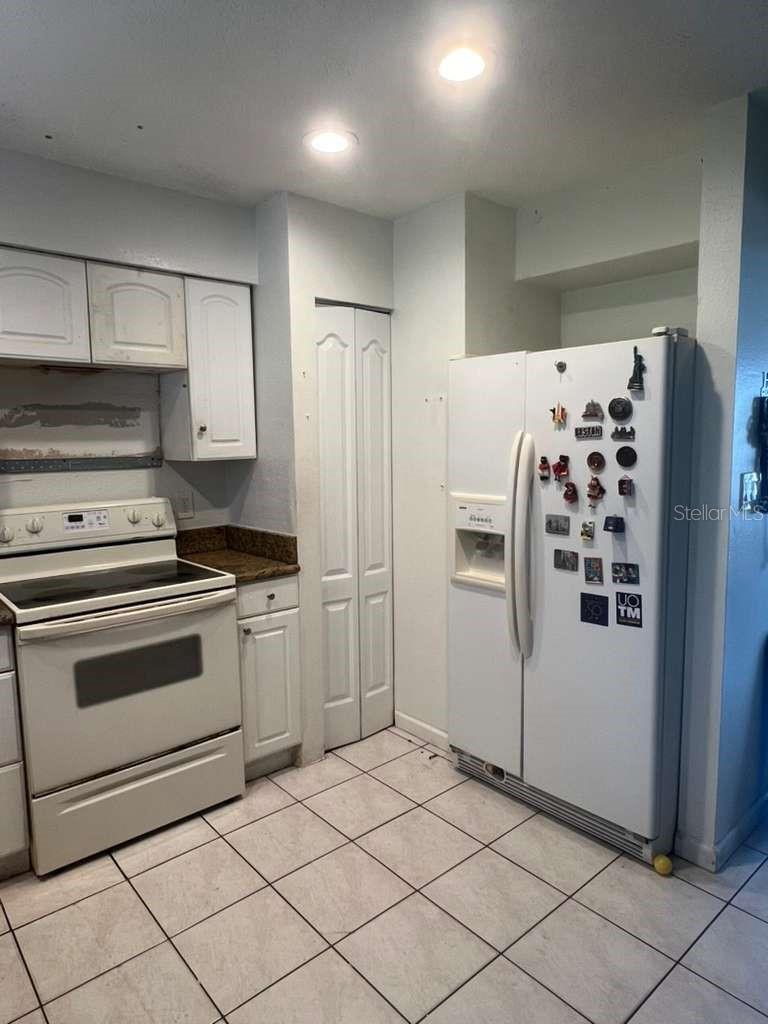Image 4 of 12 For 217 Citrus Dr