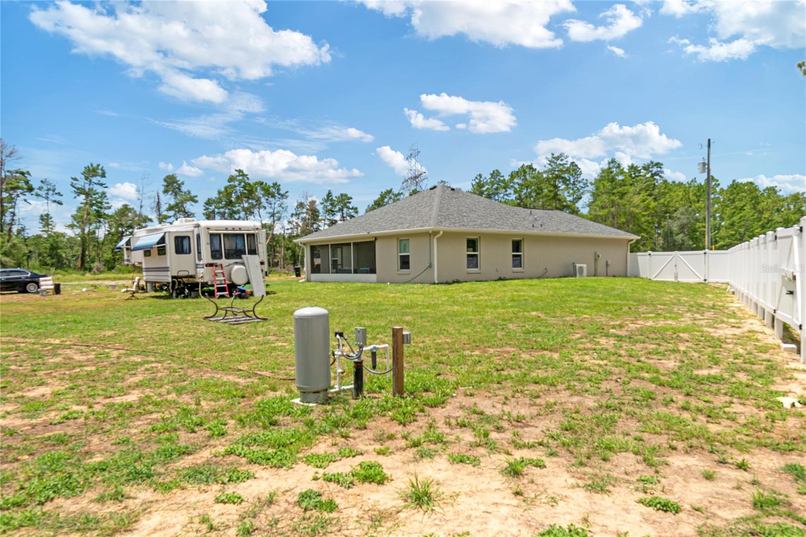Image 36 of 42 For 17920 39th Court