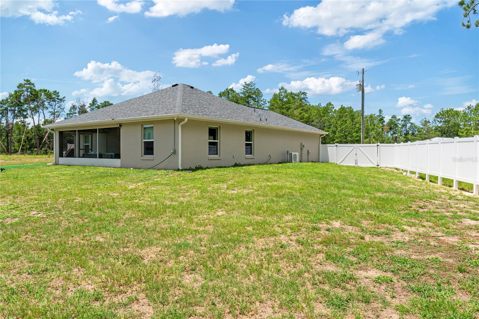 Image 37 of 42 For 17920 39th Court