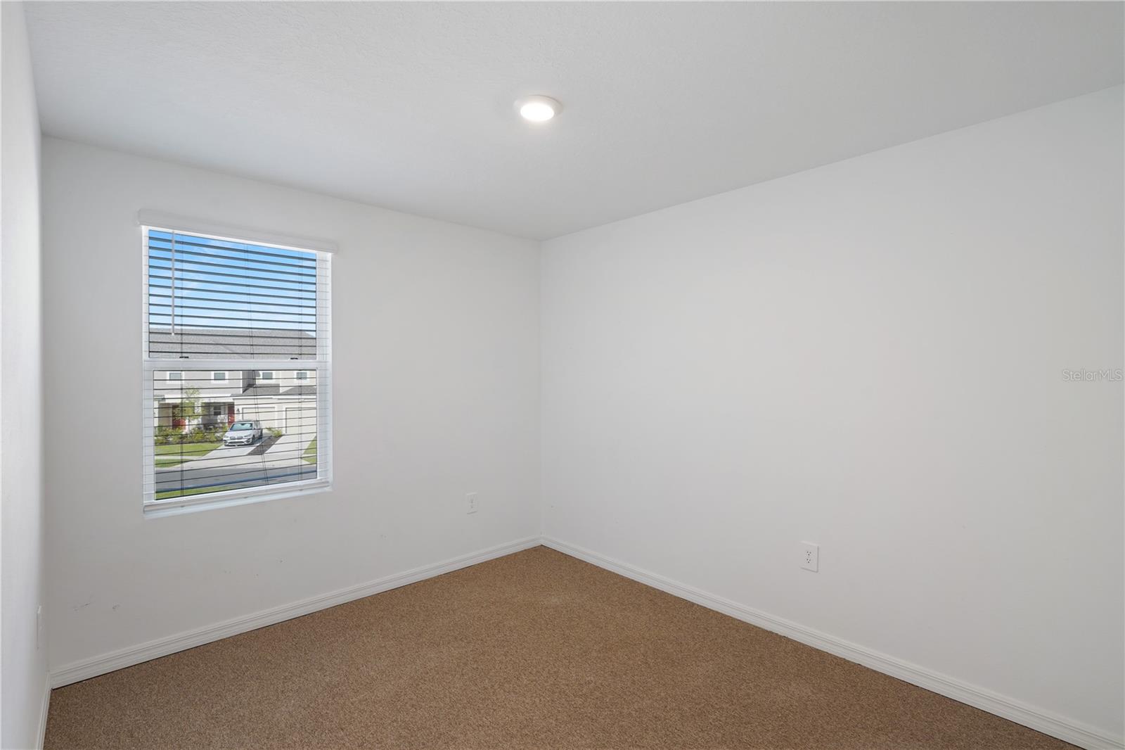 Image 12 of 18 For 2271 Portrait Street