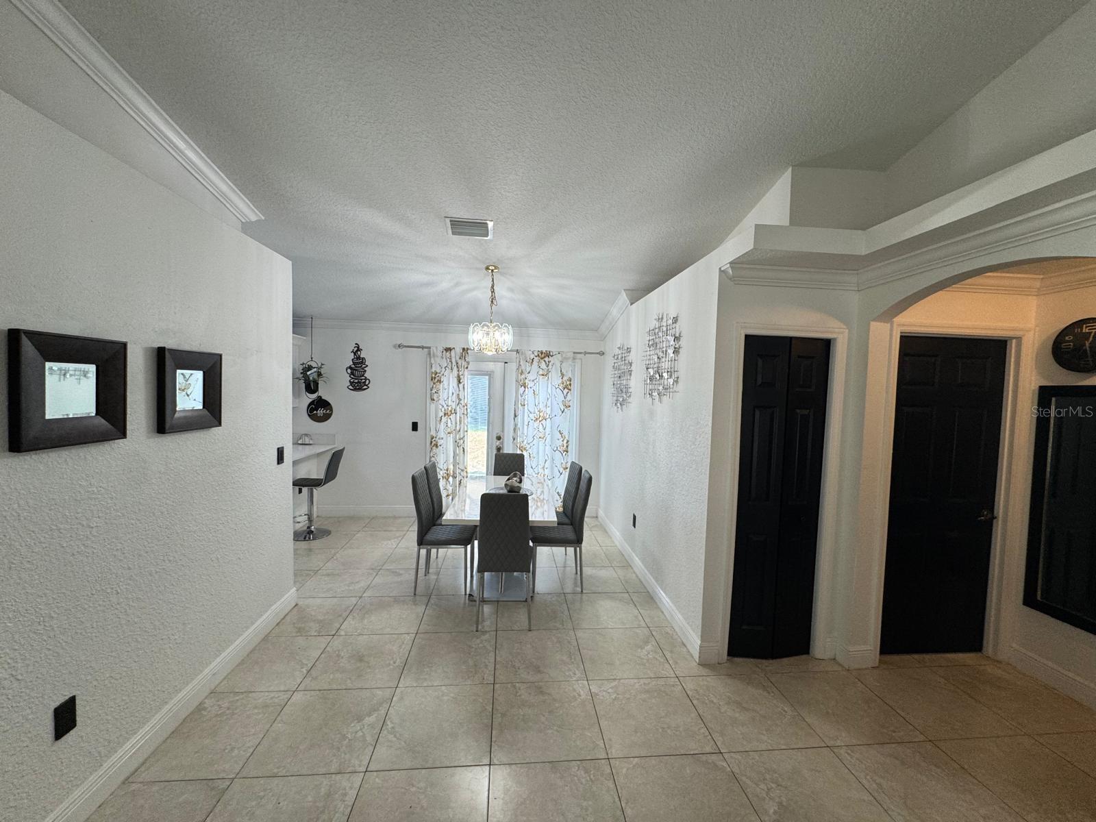 Image 3 of 14 For 418 Poinciana Circle