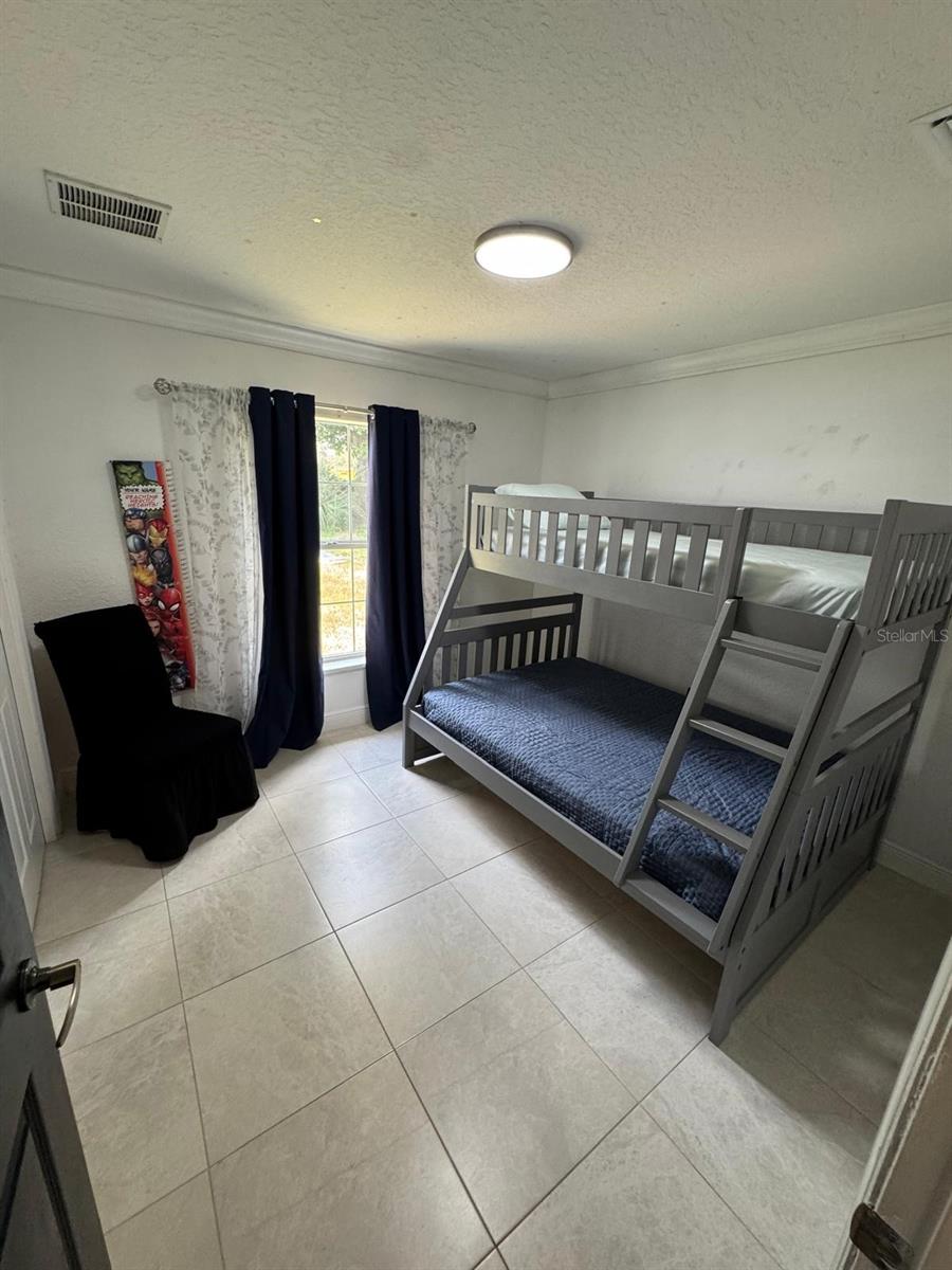 Image 9 of 14 For 418 Poinciana Circle